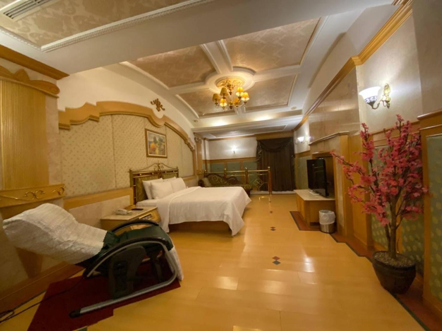 I Travel Motel - II view 2