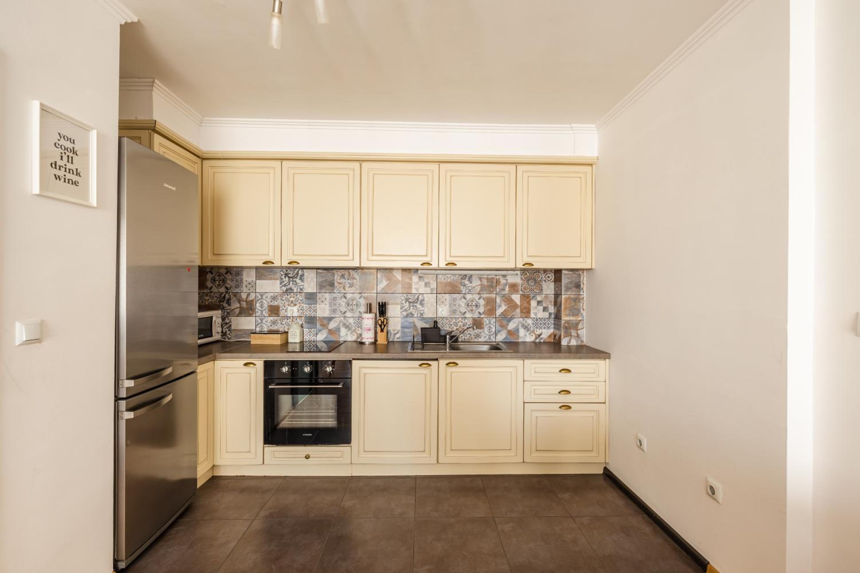 Matisse Hotflat