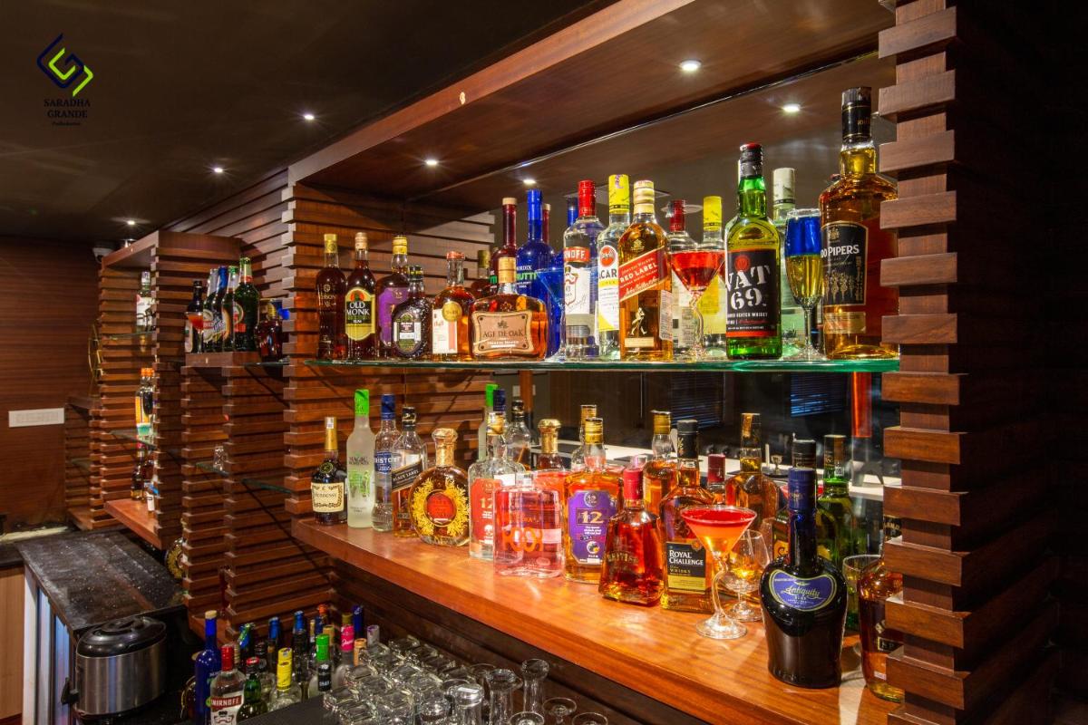 bar