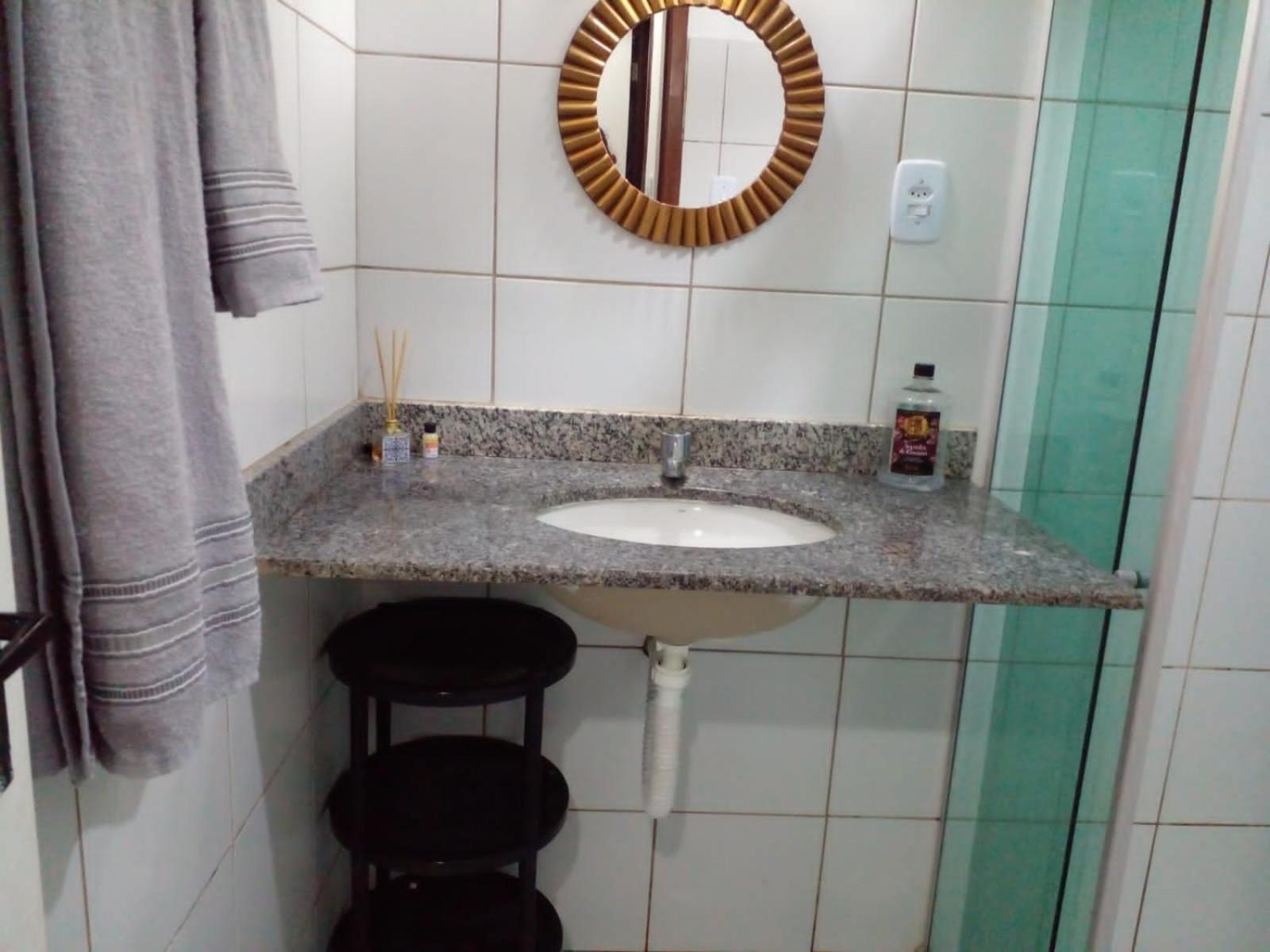 CASA DUPLEX em CONDOMÍNIO à beira do RIO PREGUIÇAS