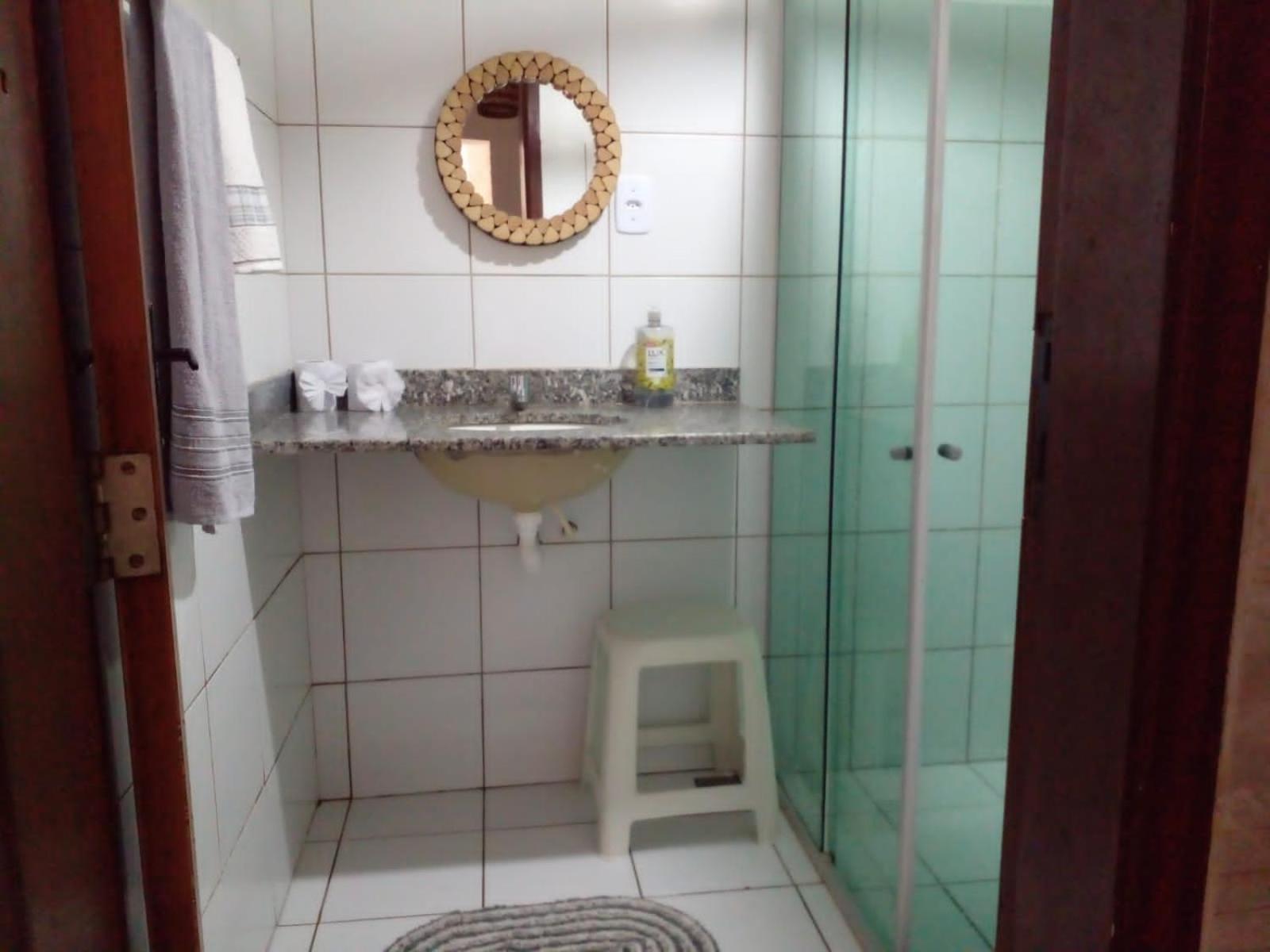 CASA DUPLEX em CONDOMÍNIO à beira do RIO PREGUIÇAS