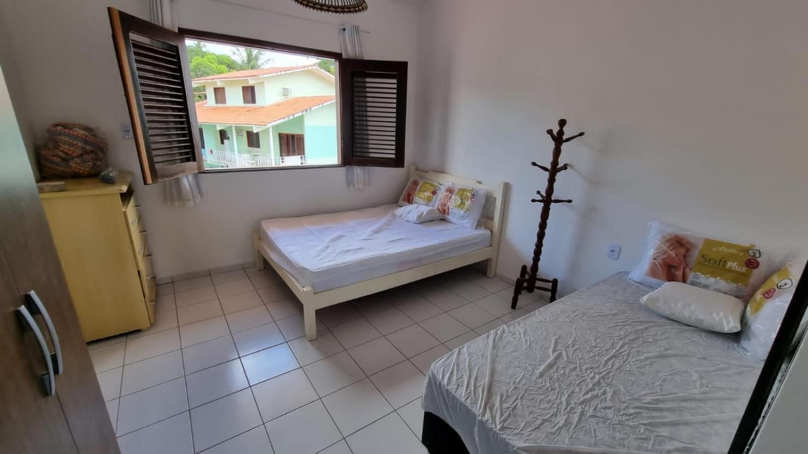 CASA DUPLEX em CONDOMÍNIO à beira do RIO PREGUIÇAS