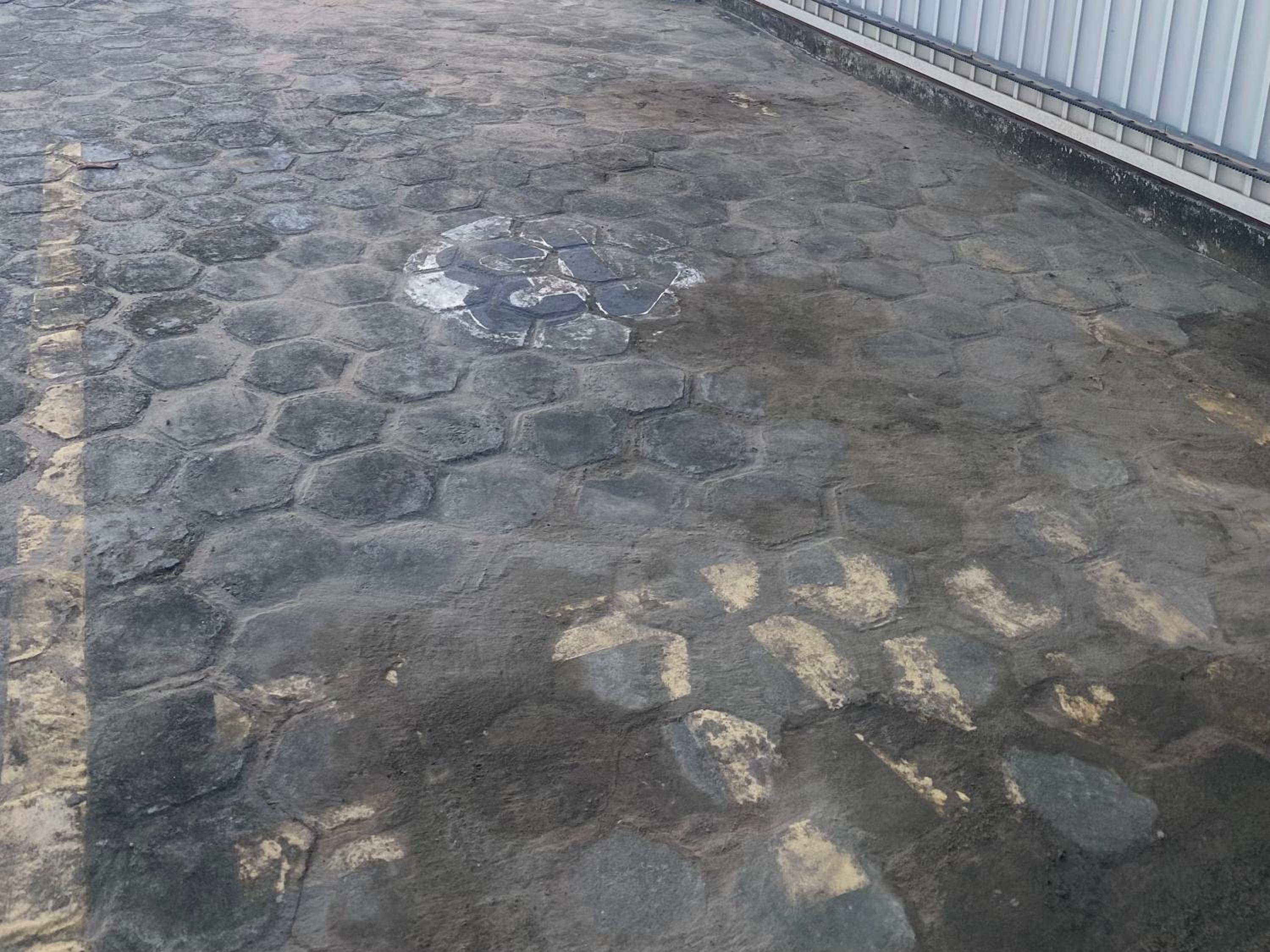 CASA DUPLEX em CONDOMÍNIO à beira do RIO PREGUIÇAS