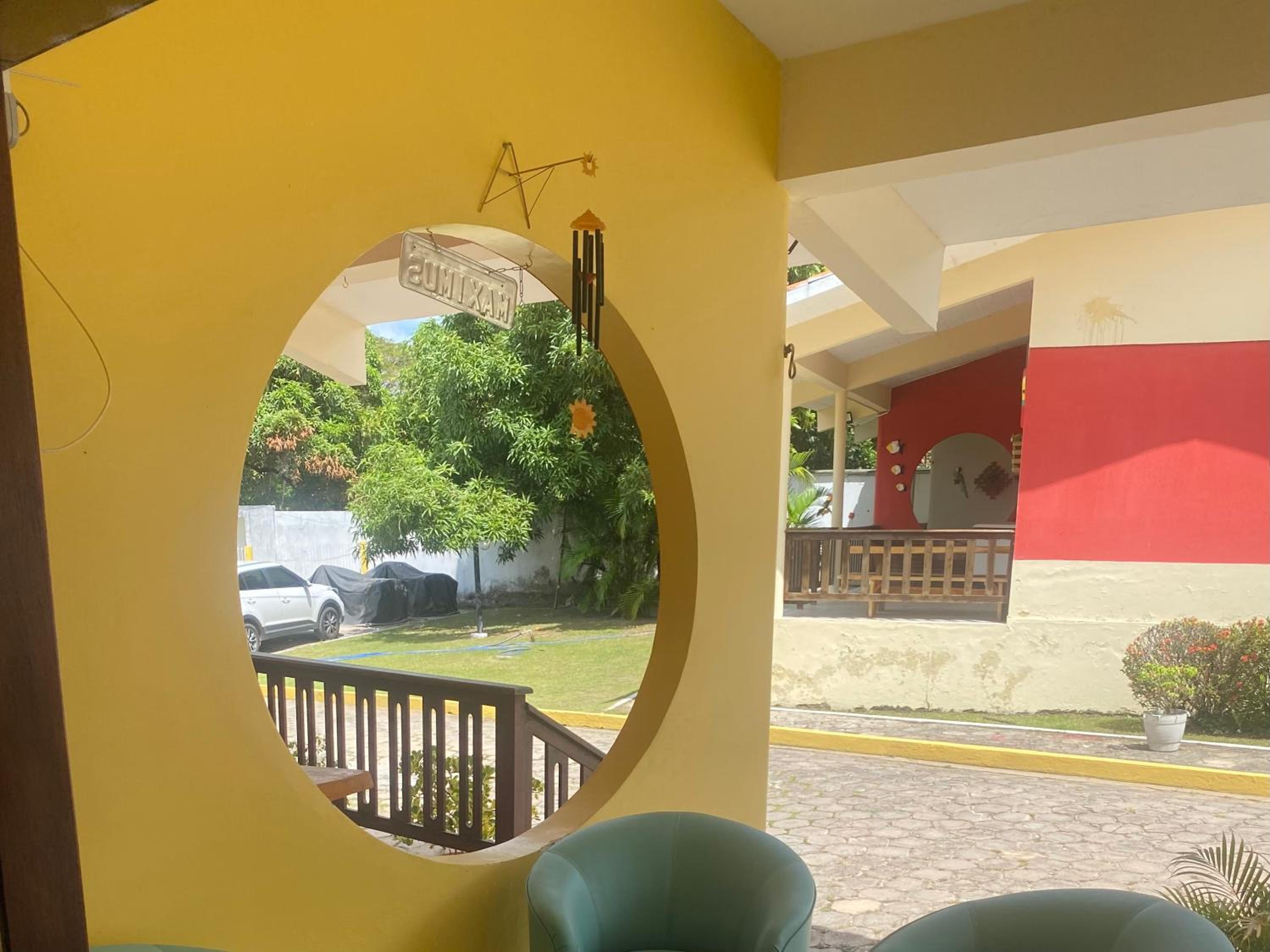CASA DUPLEX em CONDOMÍNIO à beira do RIO PREGUIÇAS