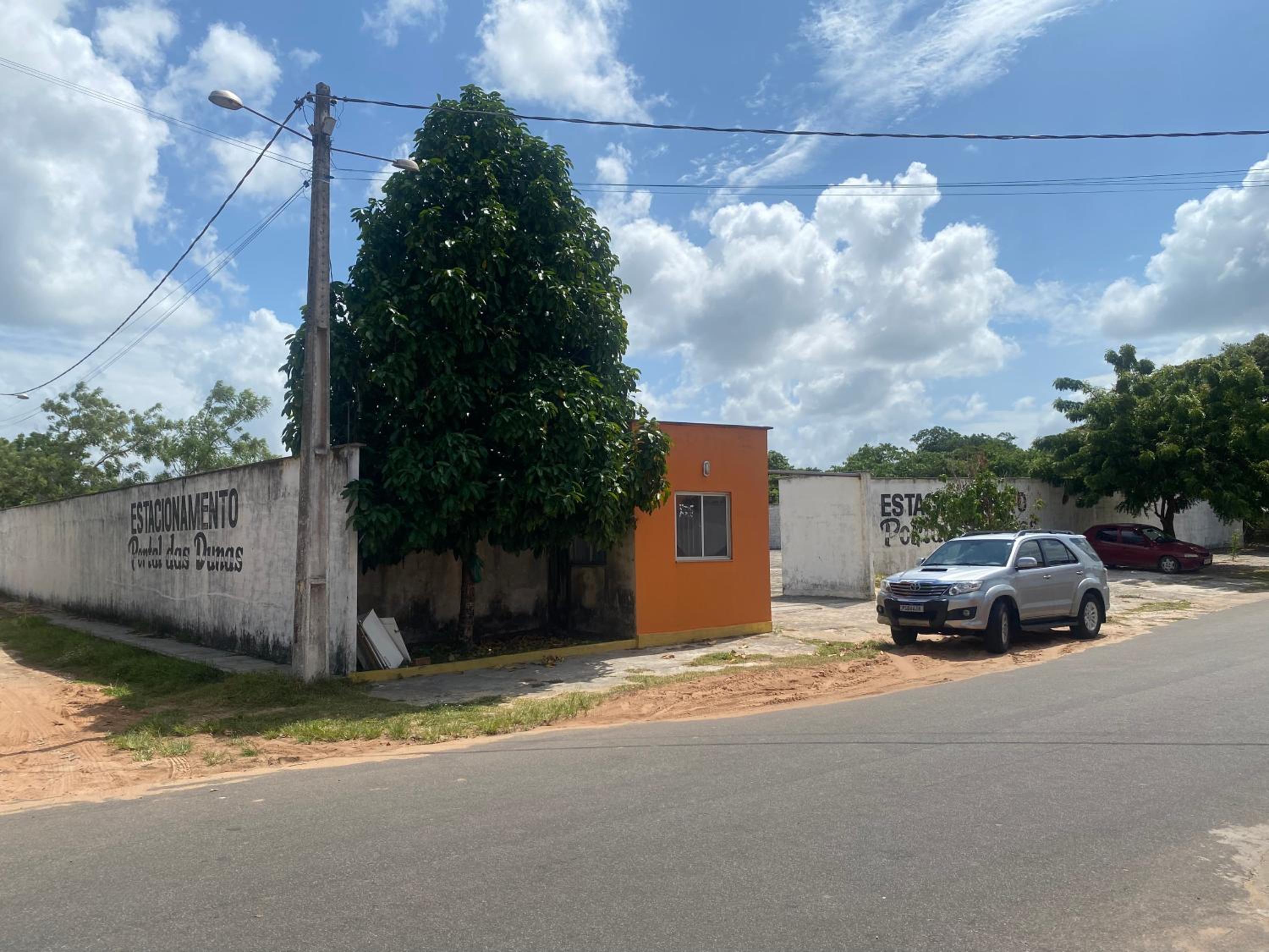 CASA DUPLEX em CONDOMÍNIO à beira do RIO PREGUIÇAS