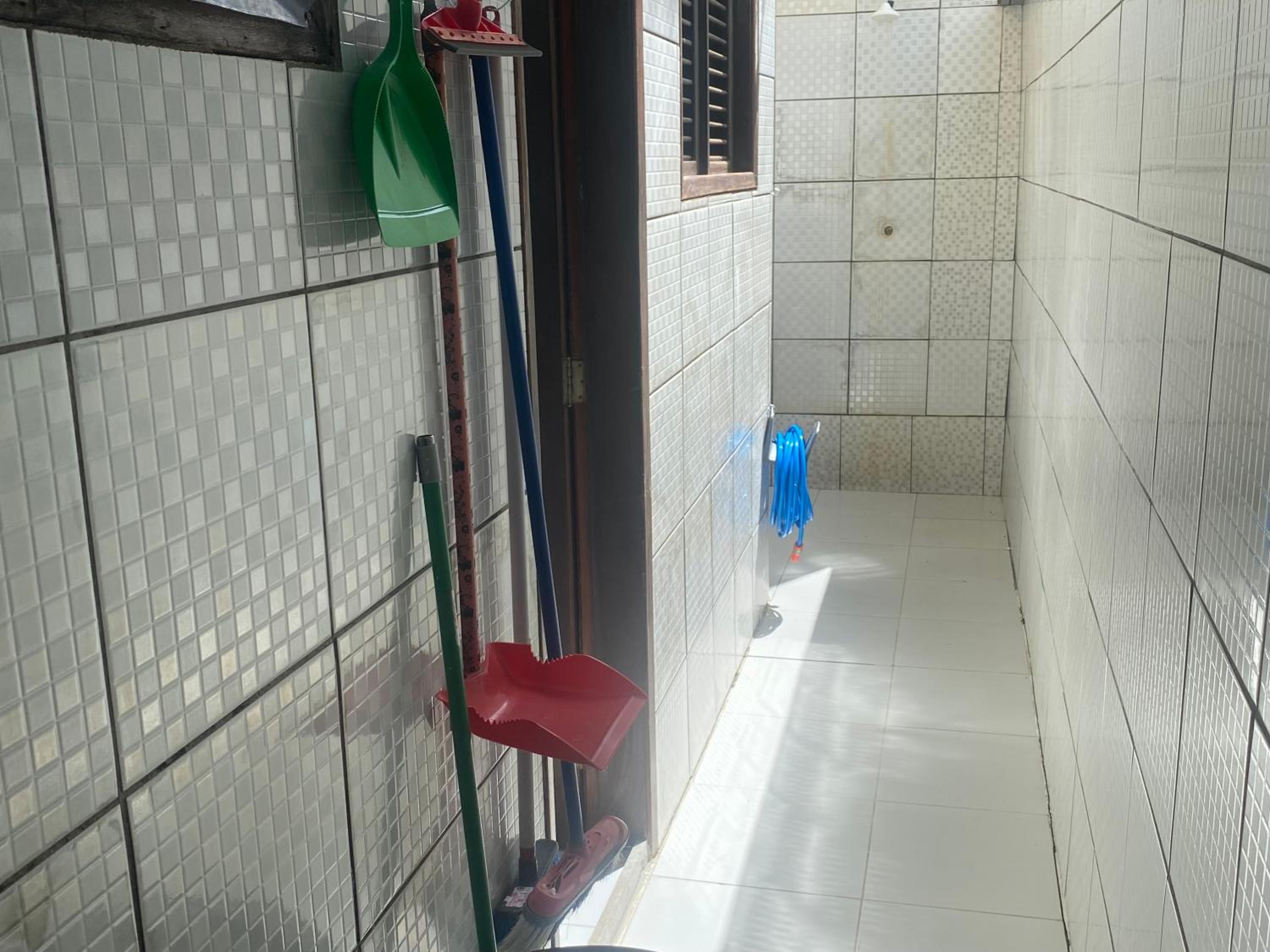 CASA DUPLEX em CONDOMÍNIO à beira do RIO PREGUIÇAS