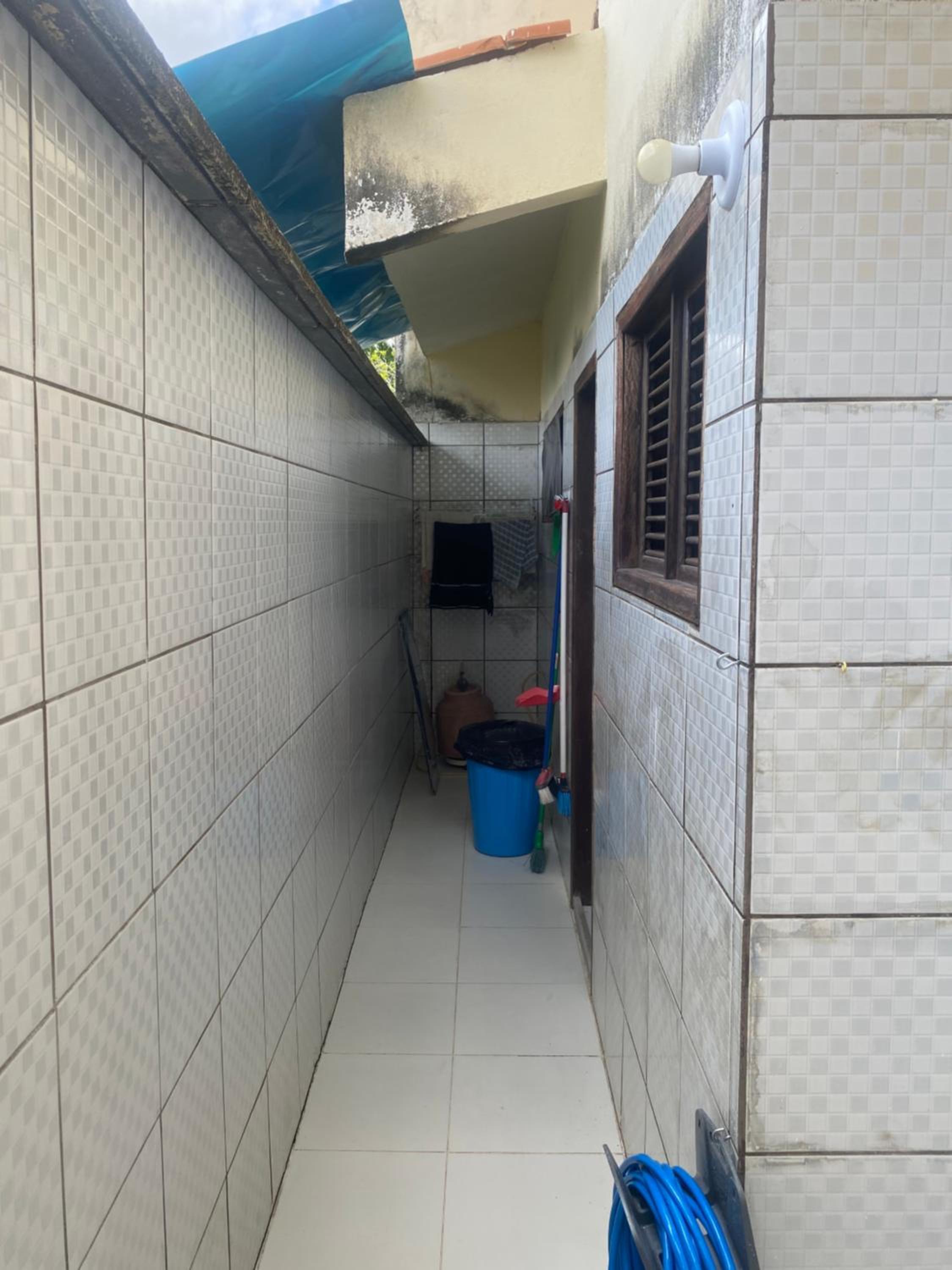 CASA DUPLEX em CONDOMÍNIO à beira do RIO PREGUIÇAS