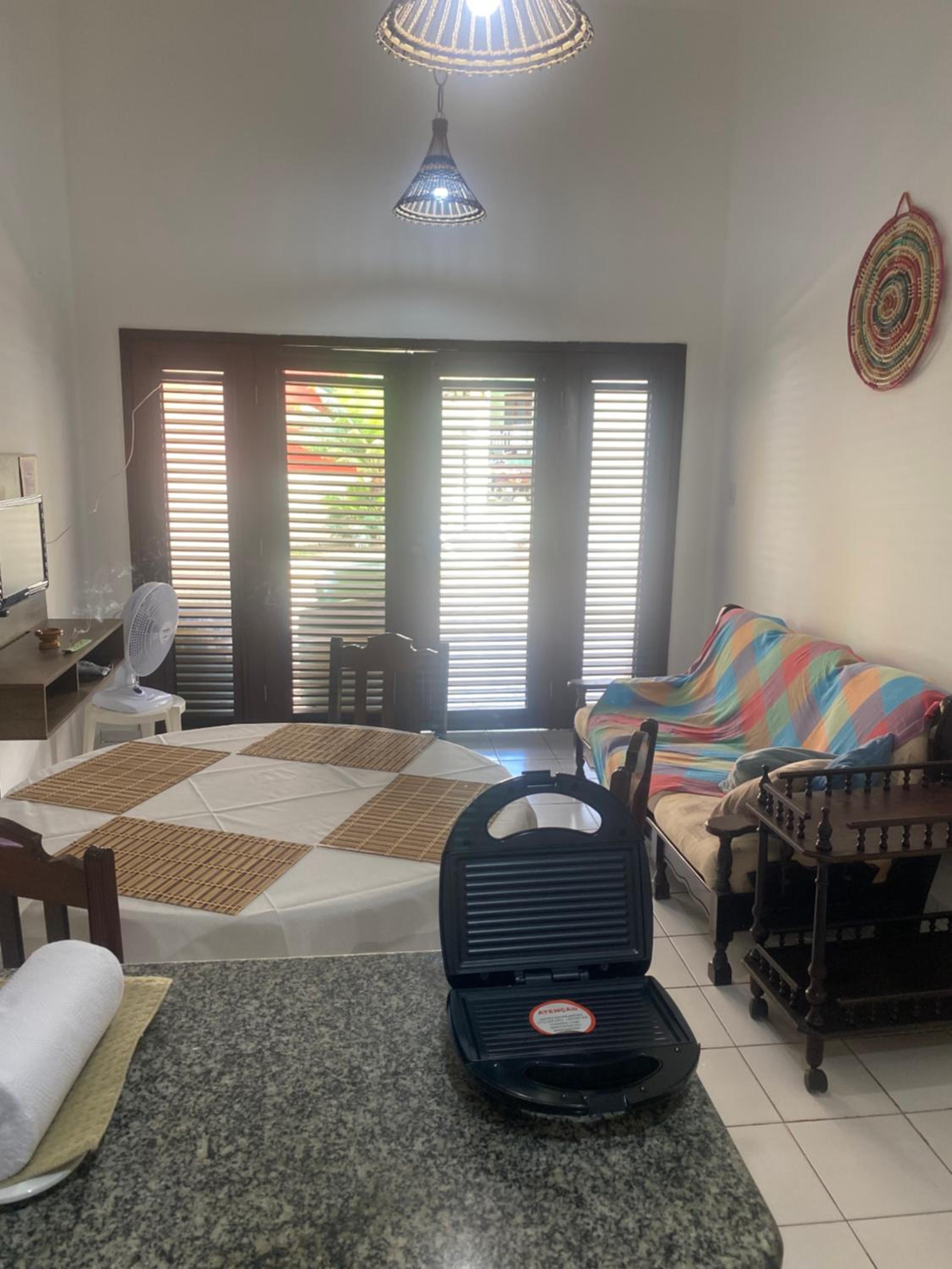 CASA DUPLEX em CONDOMÍNIO à beira do RIO PREGUIÇAS
