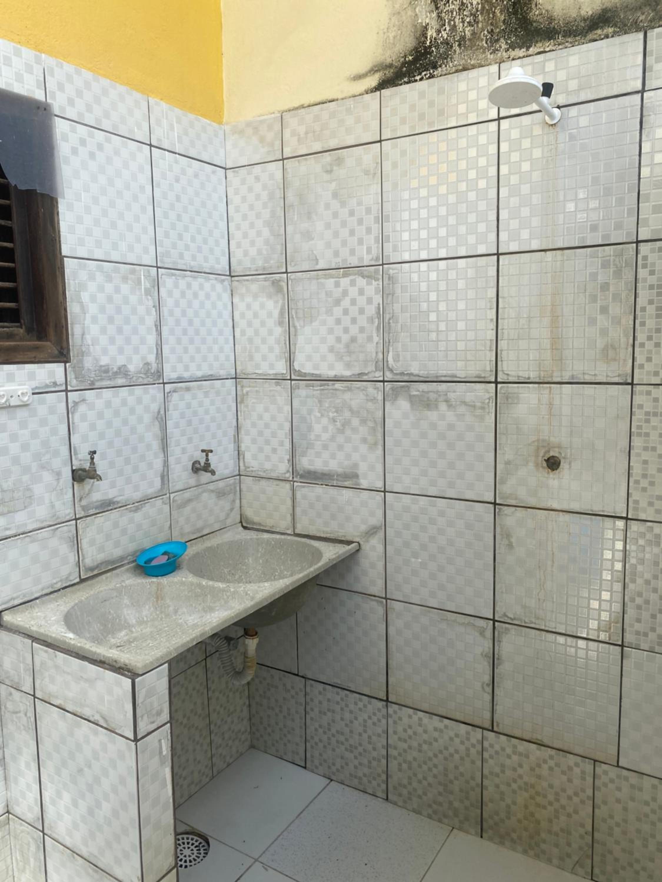 CASA DUPLEX em CONDOMÍNIO à beira do RIO PREGUIÇAS