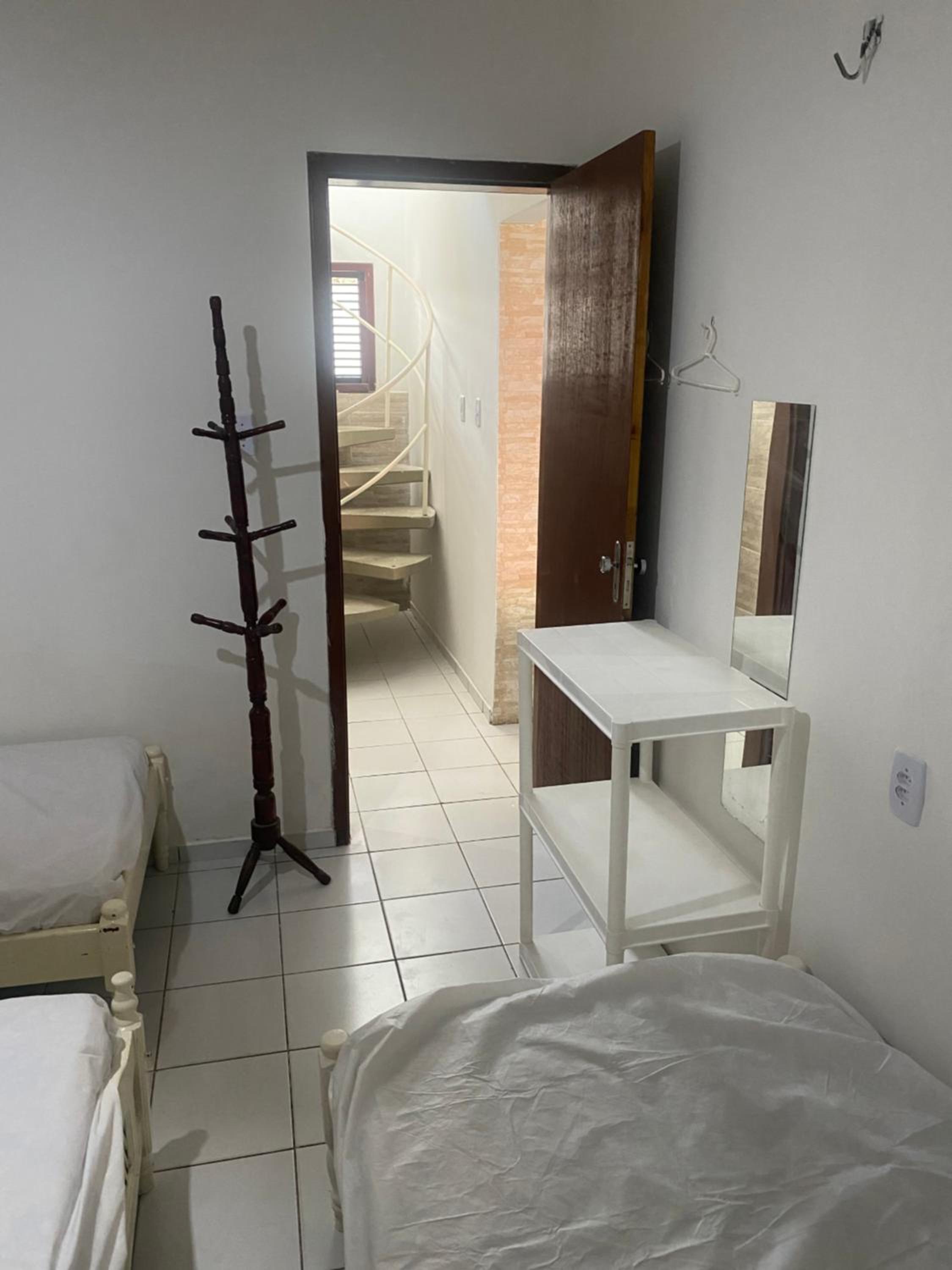 CASA DUPLEX em CONDOMÍNIO à beira do RIO PREGUIÇAS