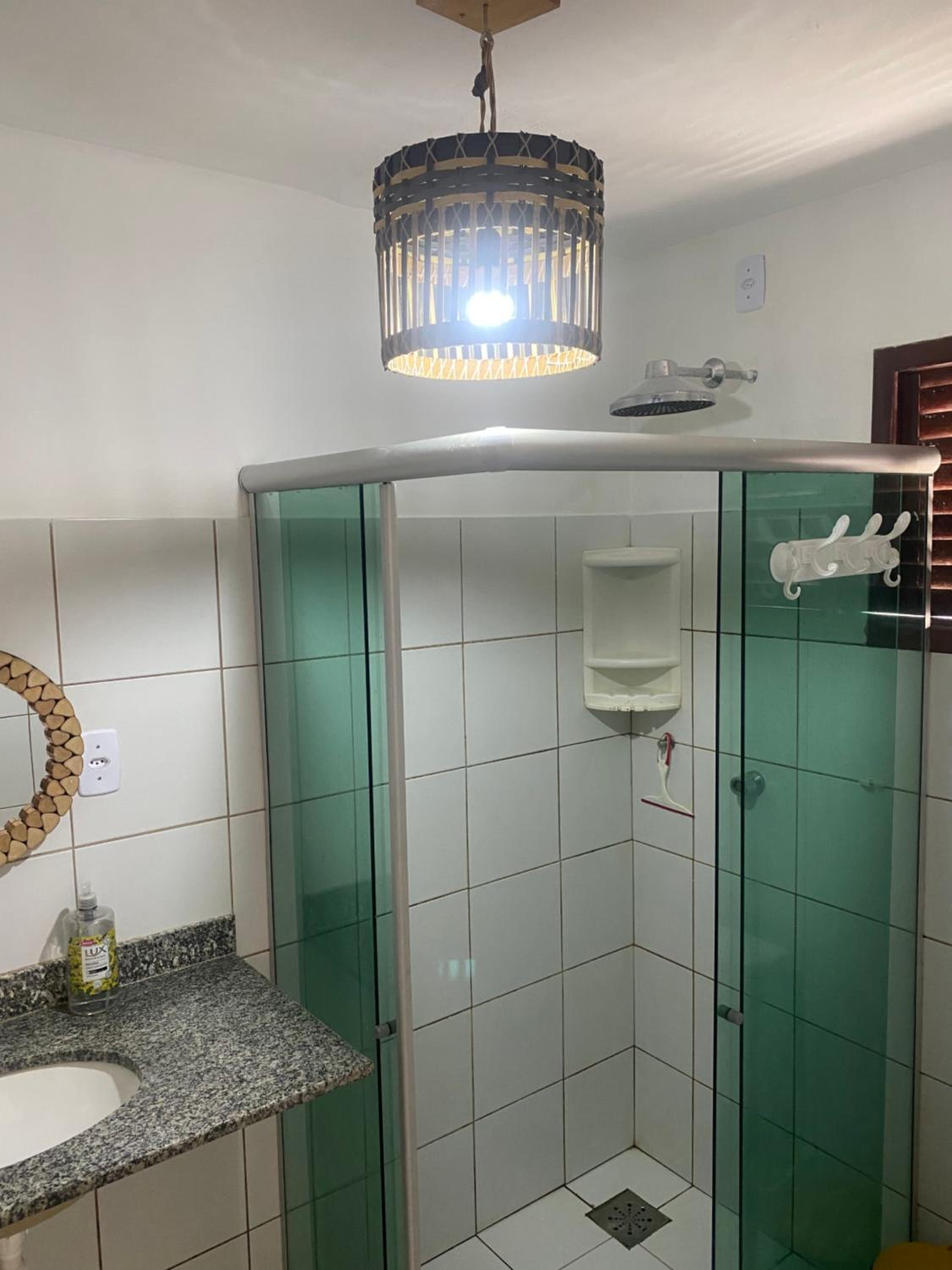 CASA DUPLEX em CONDOMÍNIO à beira do RIO PREGUIÇAS
