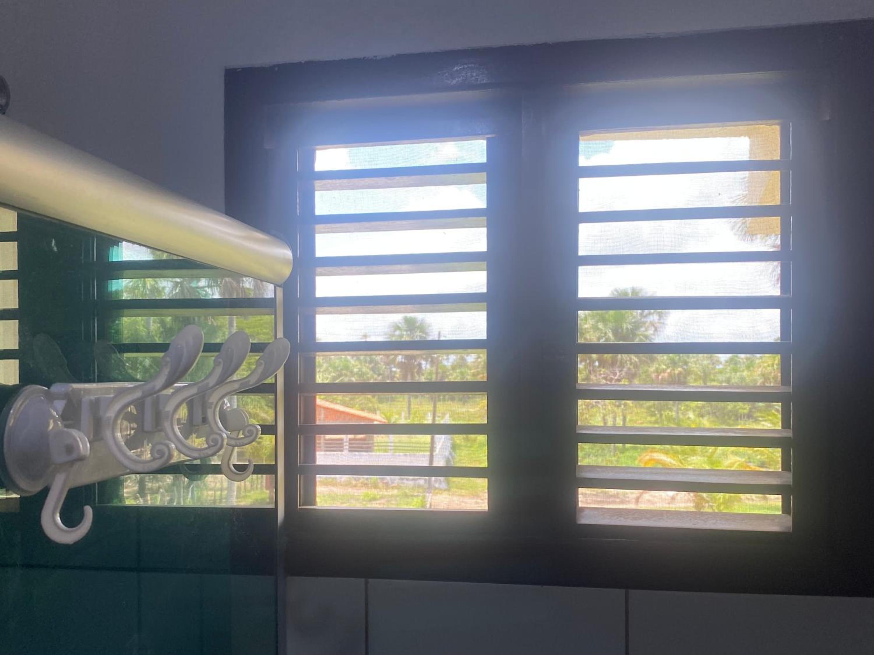 CASA DUPLEX em CONDOMÍNIO à beira do RIO PREGUIÇAS