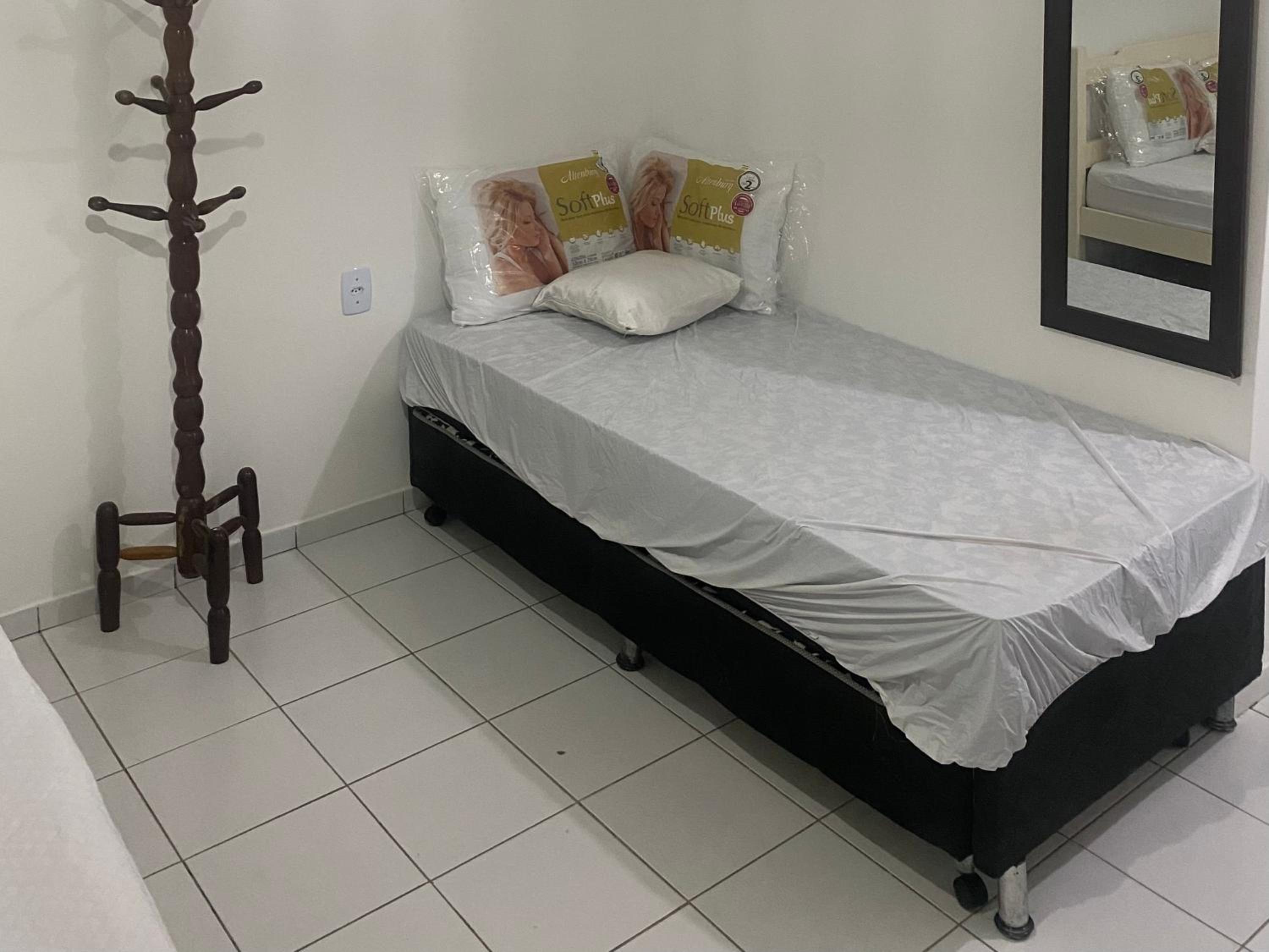 CASA DUPLEX em CONDOMÍNIO à beira do RIO PREGUIÇAS