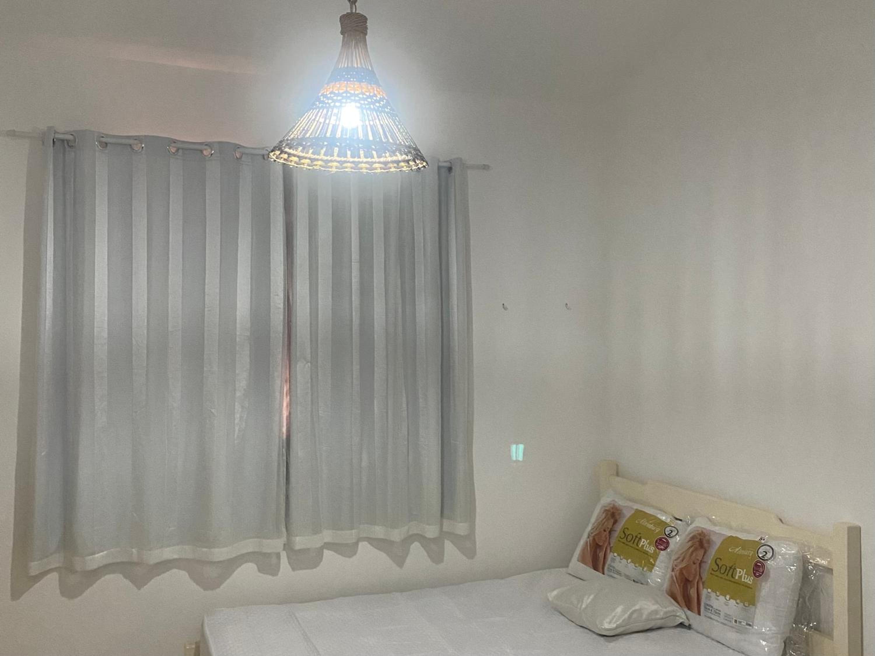 CASA DUPLEX em CONDOMÍNIO à beira do RIO PREGUIÇAS