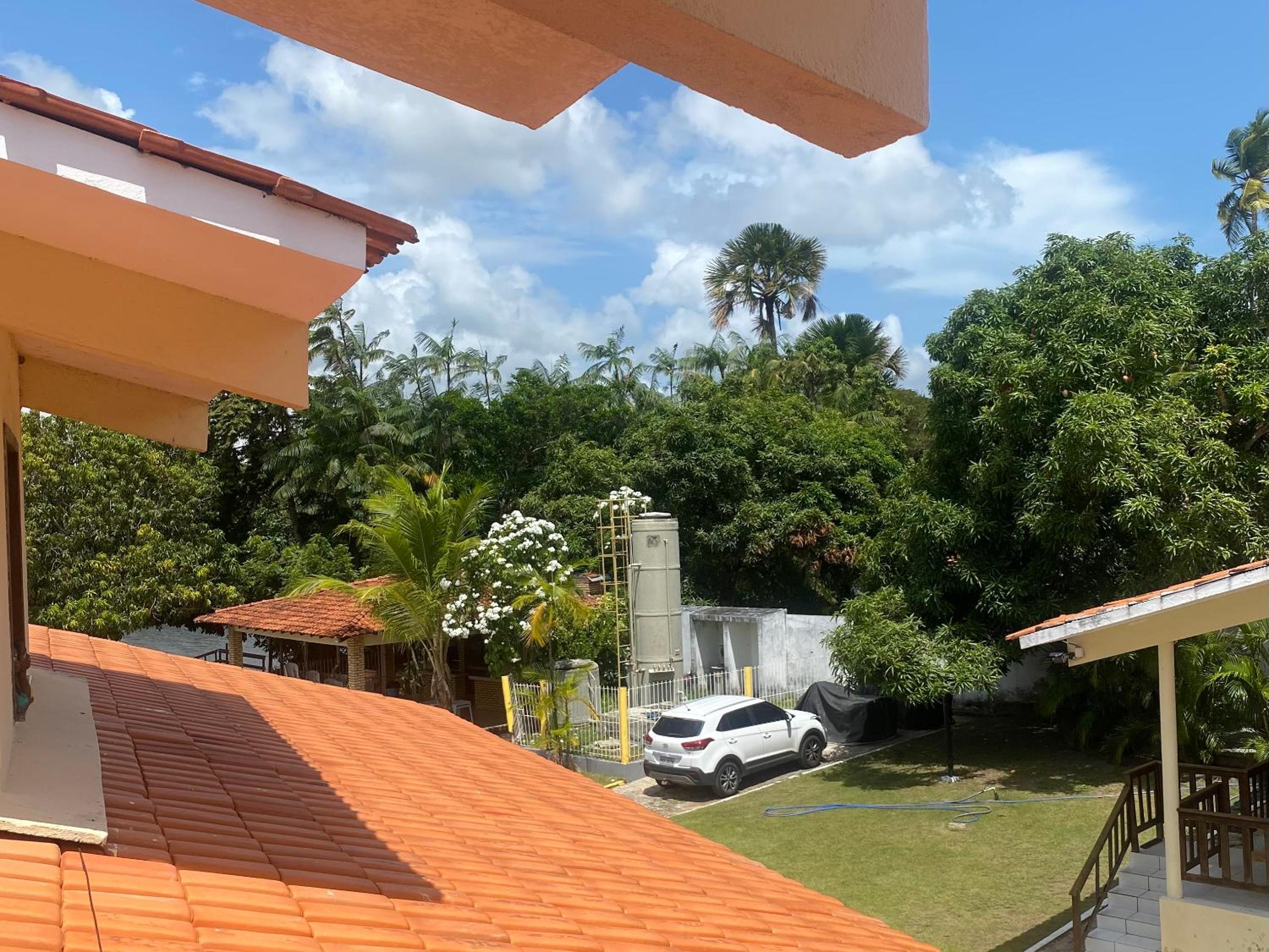 CASA DUPLEX em CONDOMÍNIO à beira do RIO PREGUIÇAS