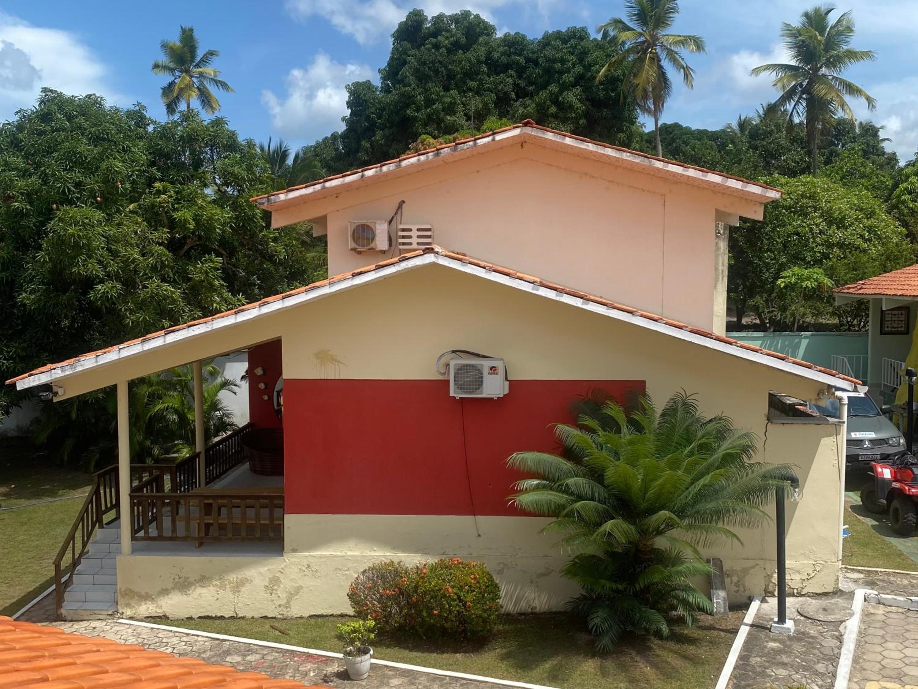 CASA DUPLEX em CONDOMÍNIO à beira do RIO PREGUIÇAS