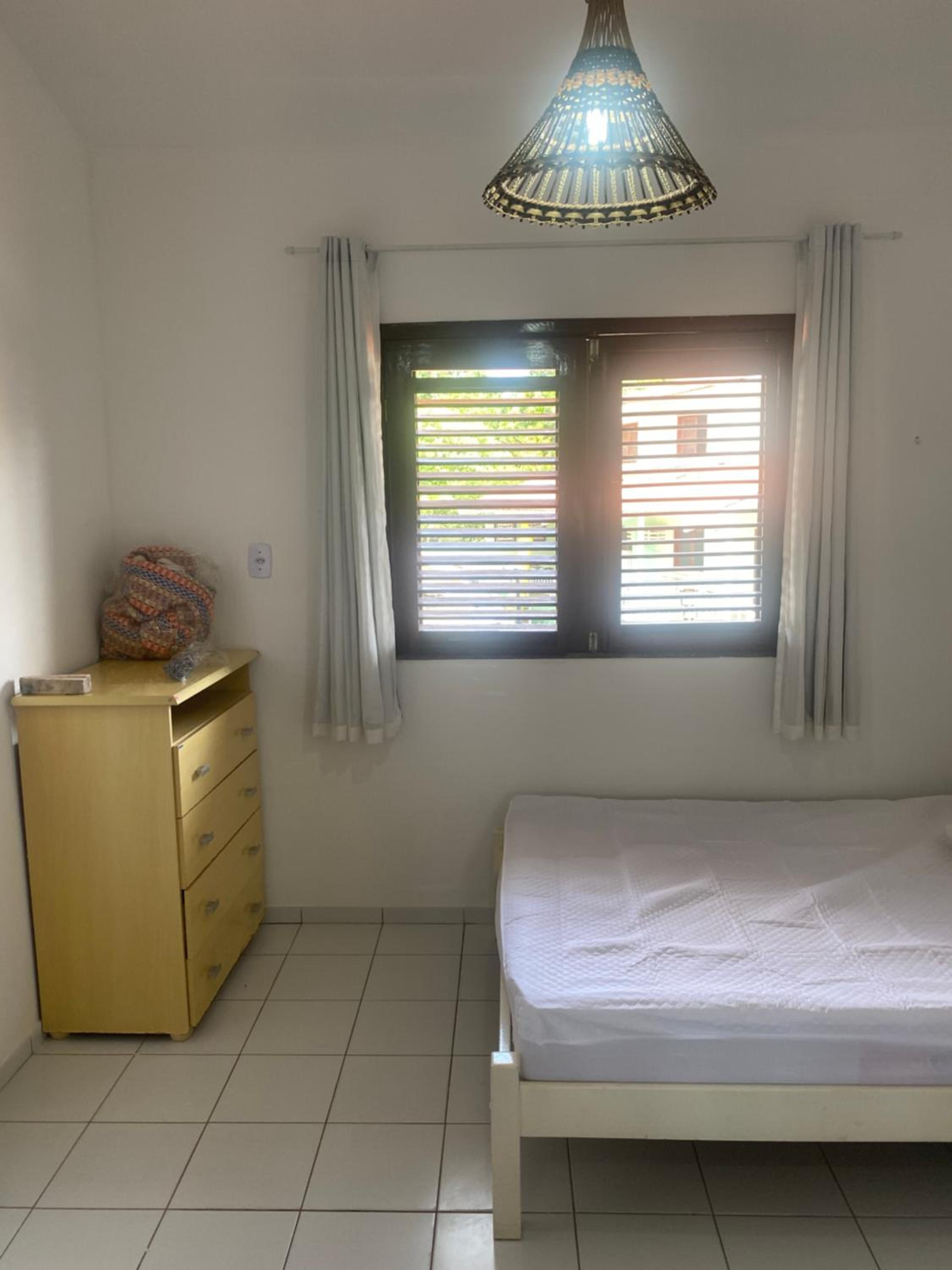 CASA DUPLEX em CONDOMÍNIO à beira do RIO PREGUIÇAS
