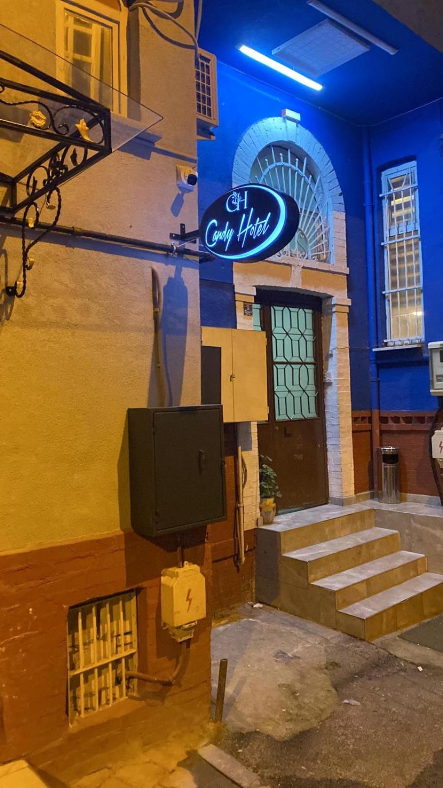 Candy Otel - Image 31