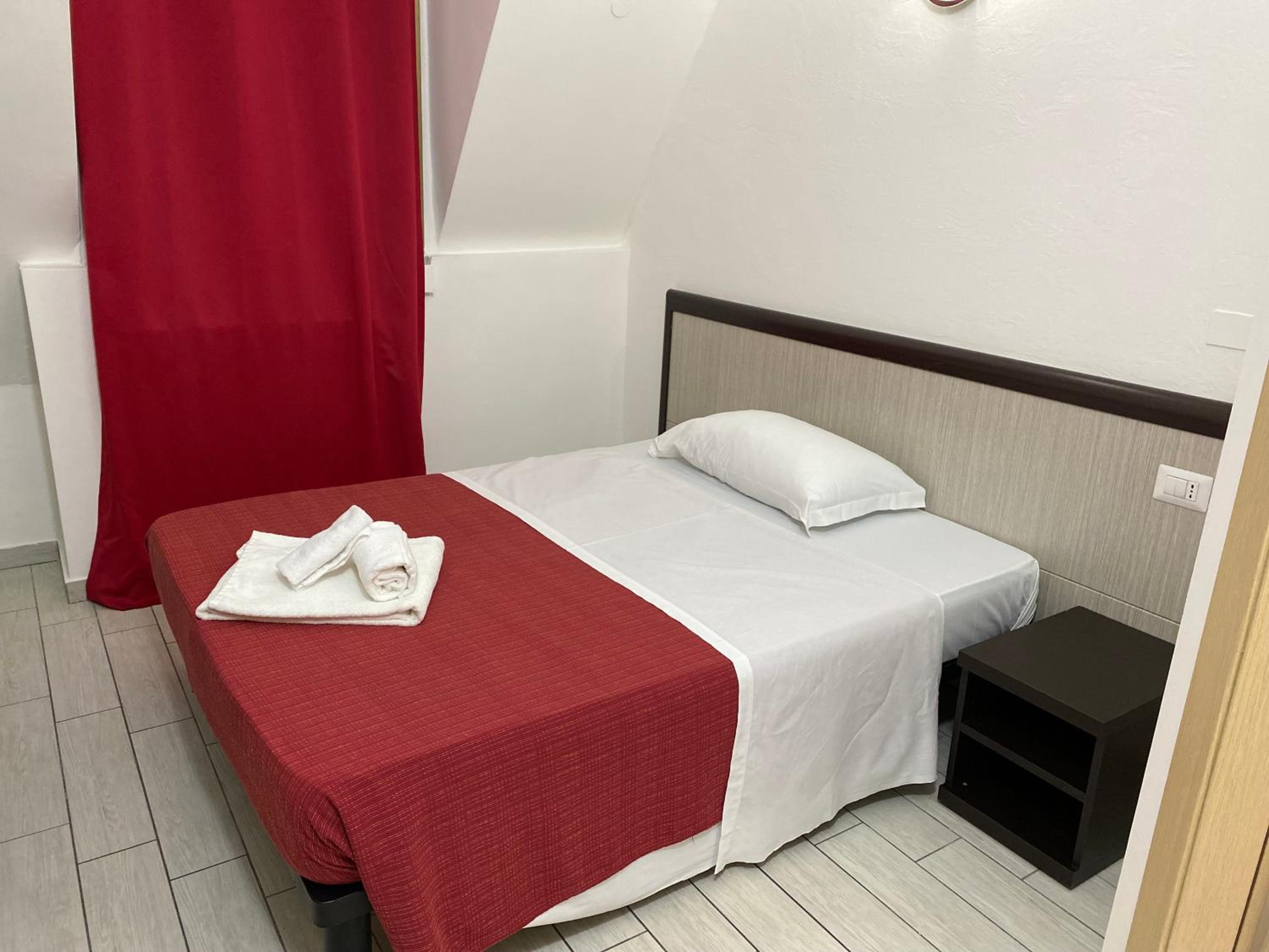 HOTEL Poma en Milan