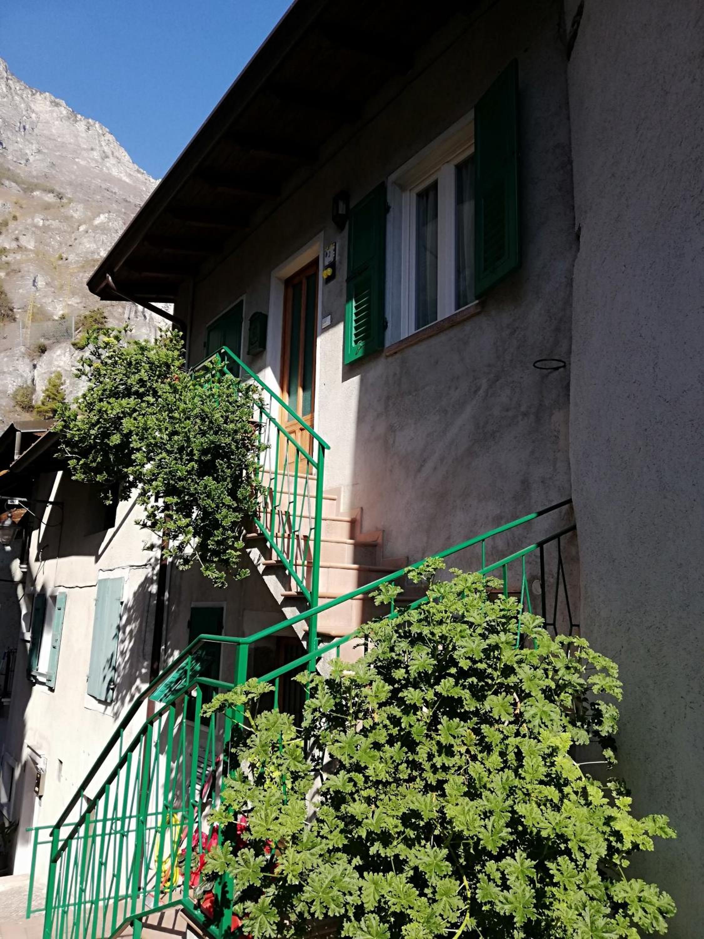 CASA MARIA lafinestrasulgarda