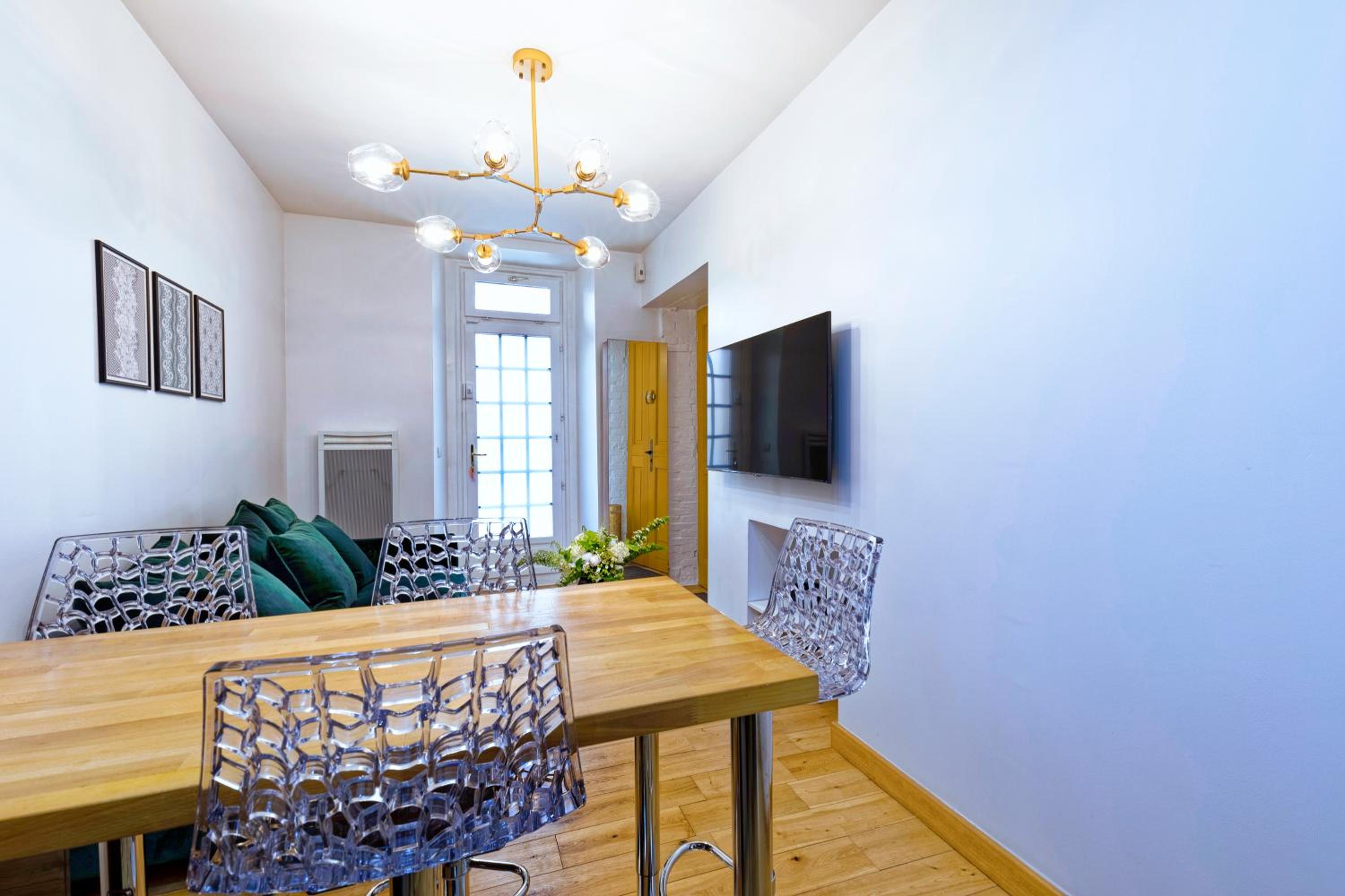 LA SUITE DE L'ORANGERIE