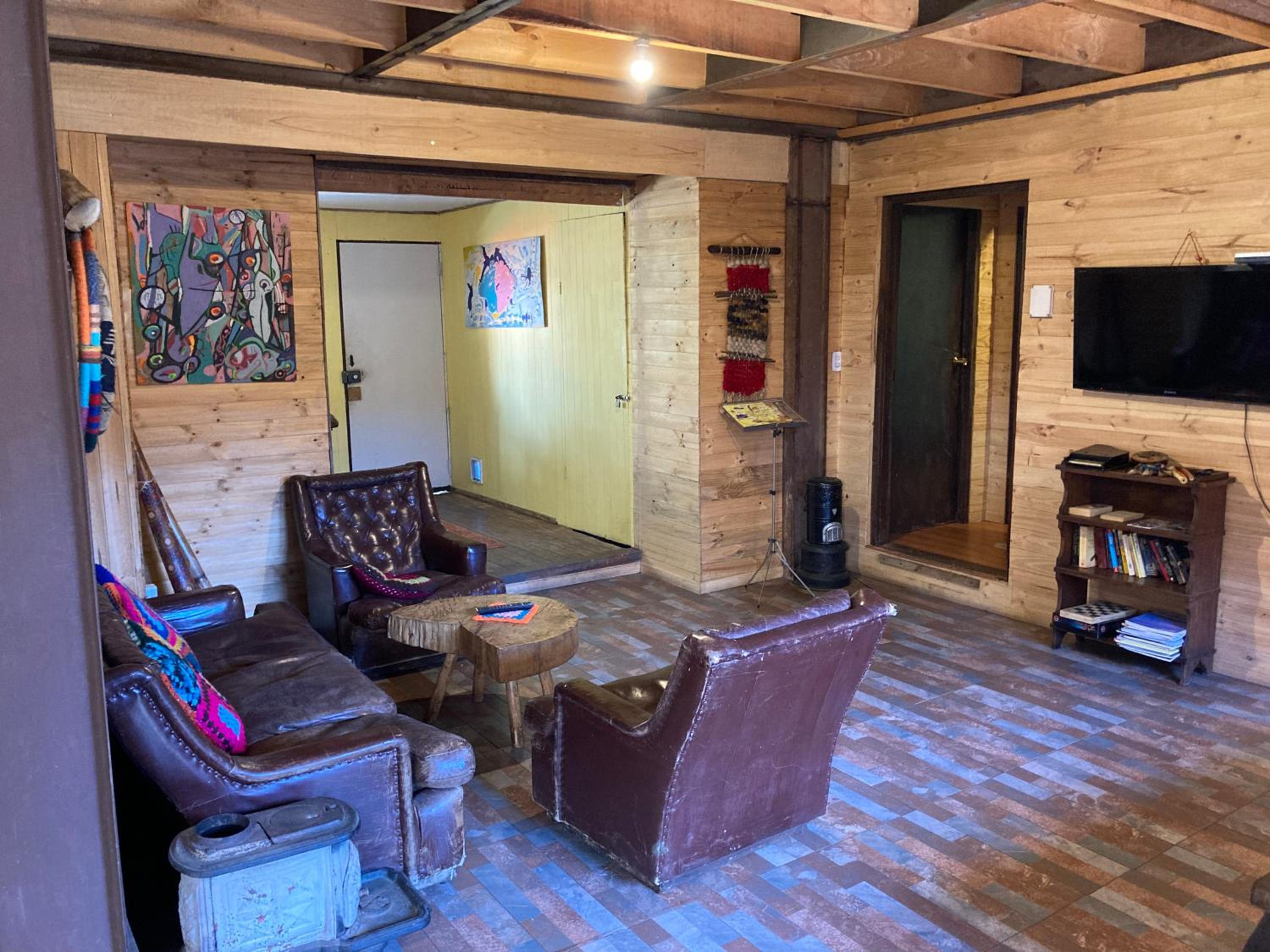 Willhouse Hostel