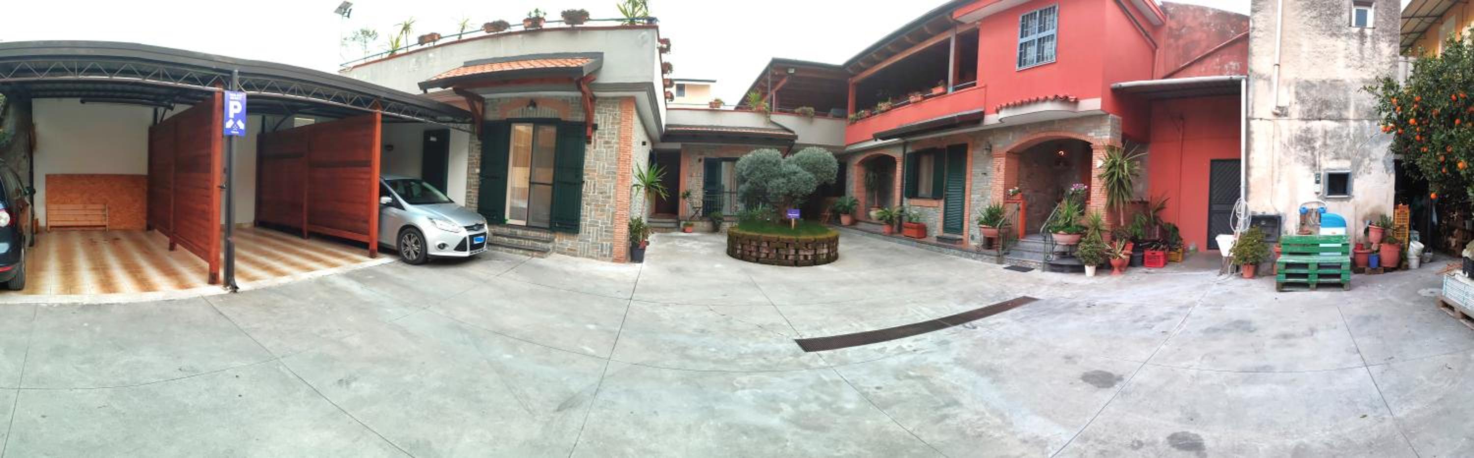 Midway House Italy photo 4