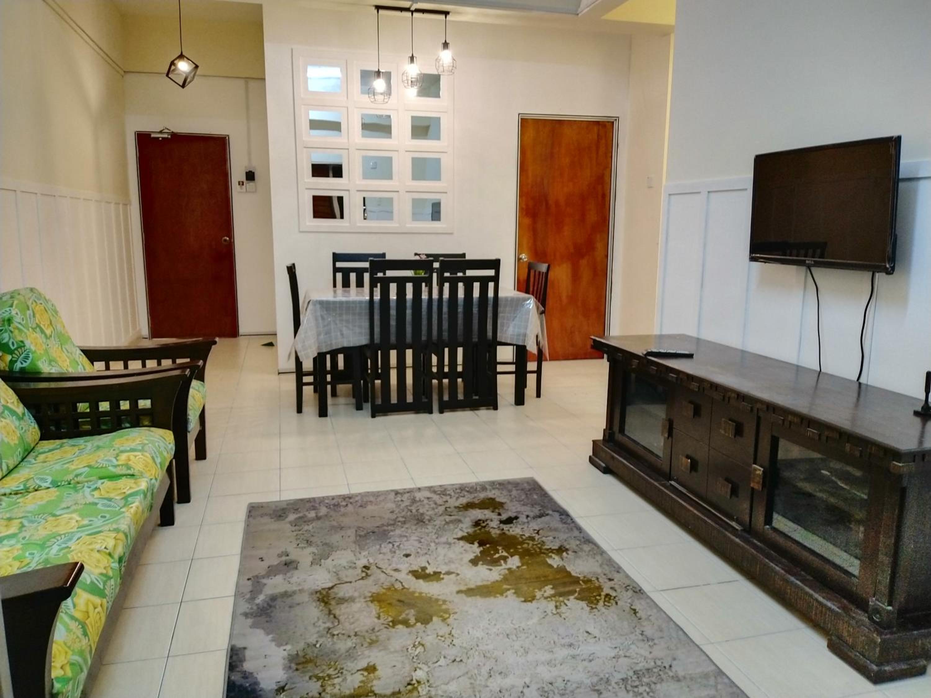 Homestay Kuala Terengganu near Batu Burok, Hospital HSNZ, KTCC Mall, Drawbridge B photo 1