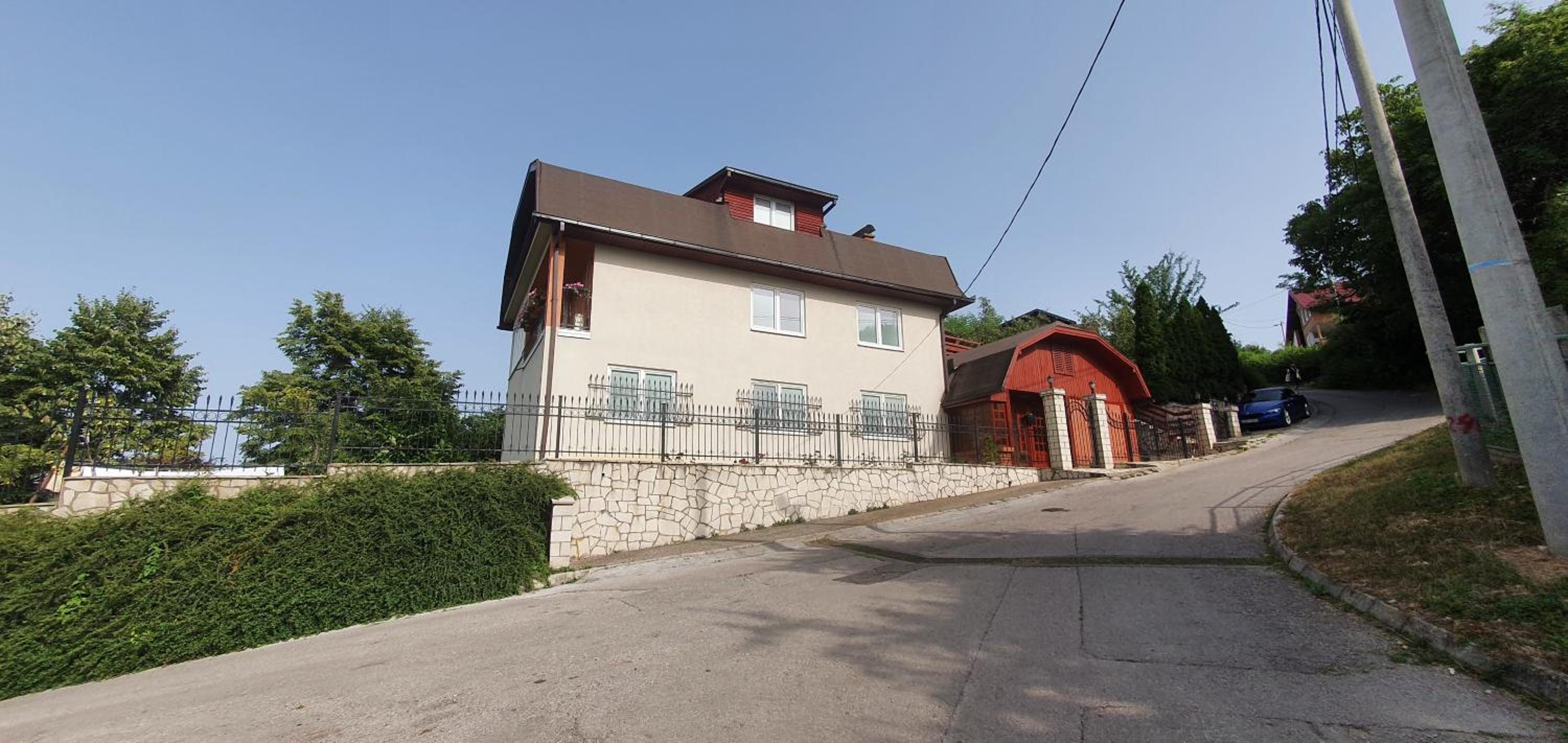 Photo 17