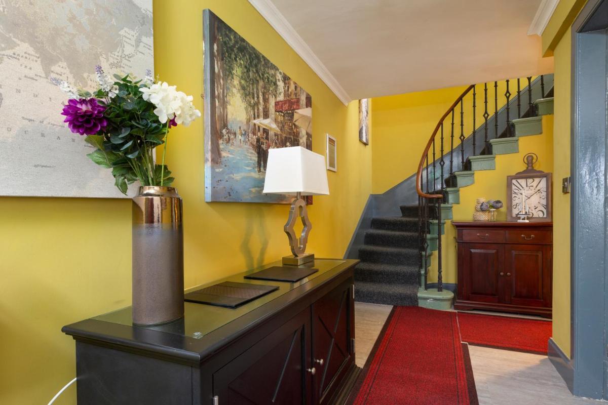 48 Gilmore Place Residences view 5