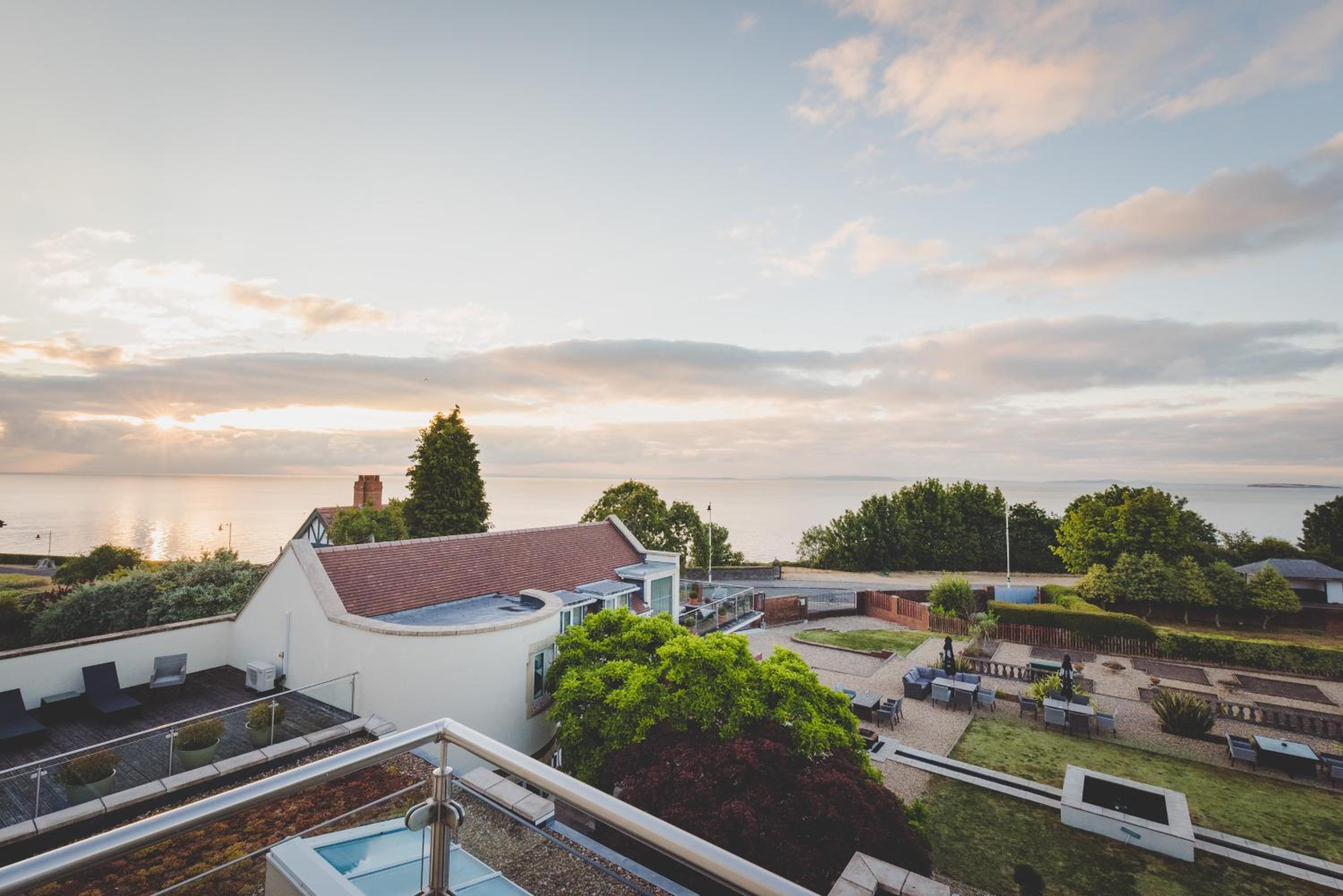 Holm House - Stylish Coastal Suites - HEDD Spa - Silures Bar & Restaurant, photo 85