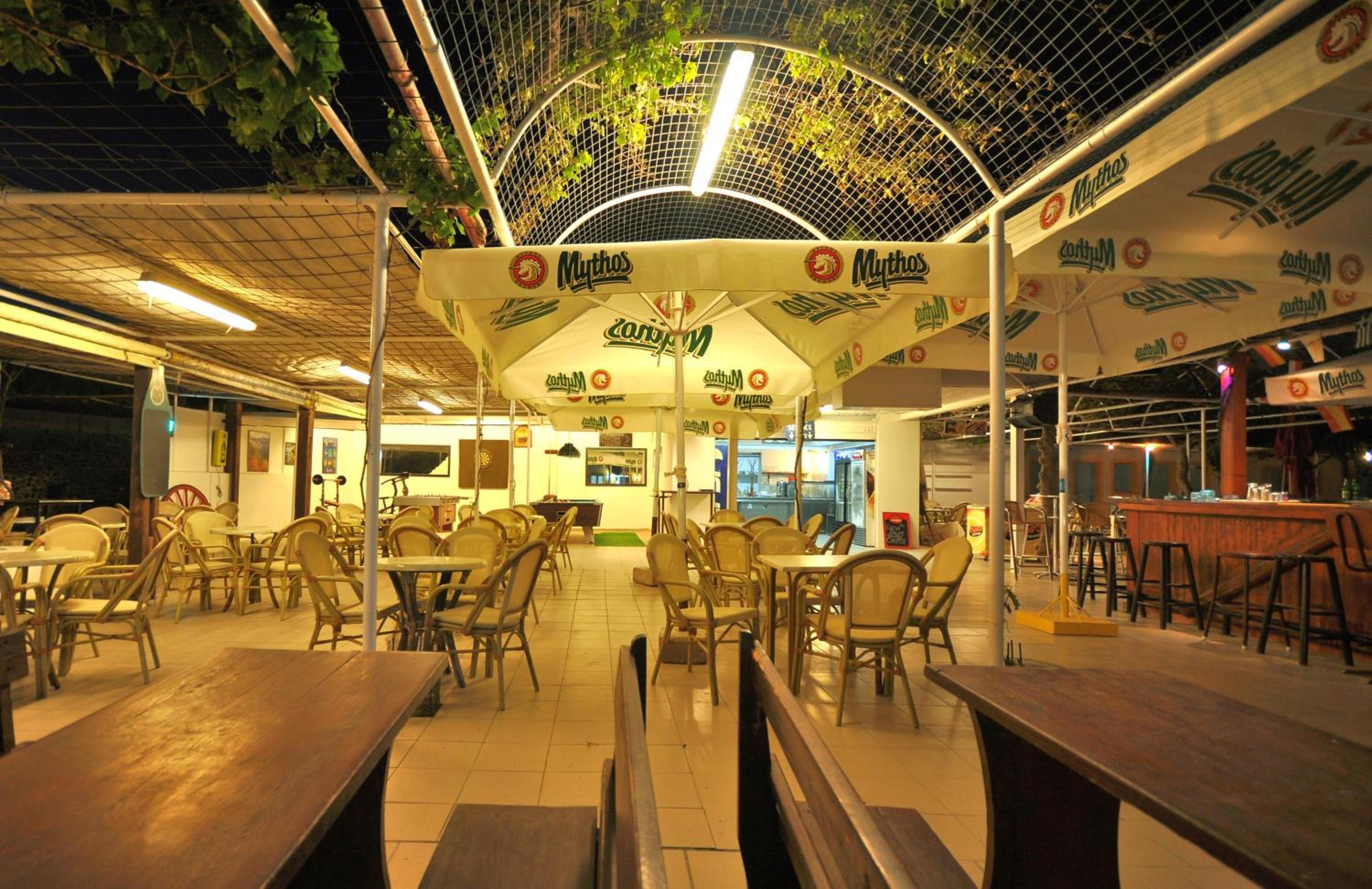 Santorini Camping & Hostel