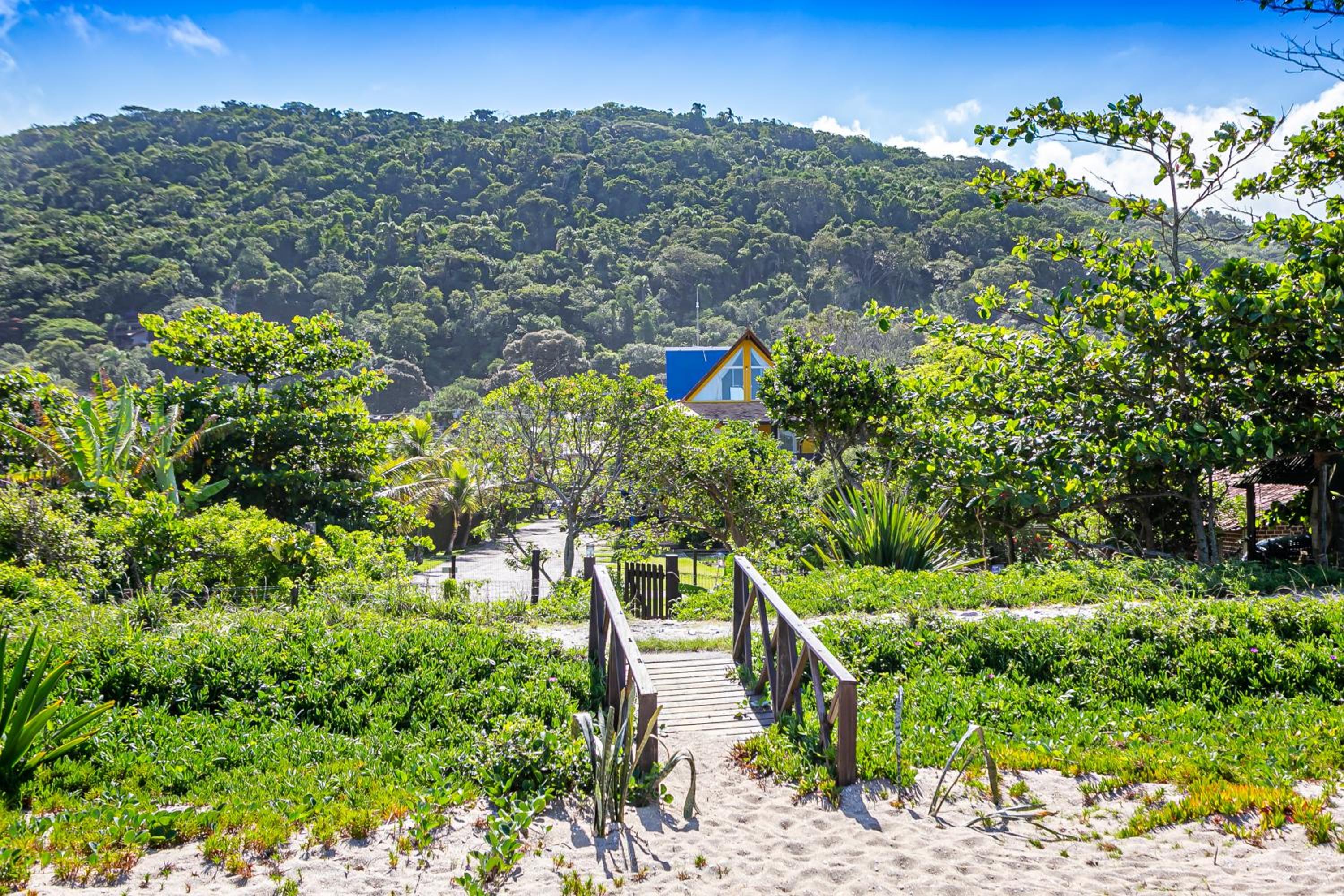 Penareia Floripa Beach Hotel