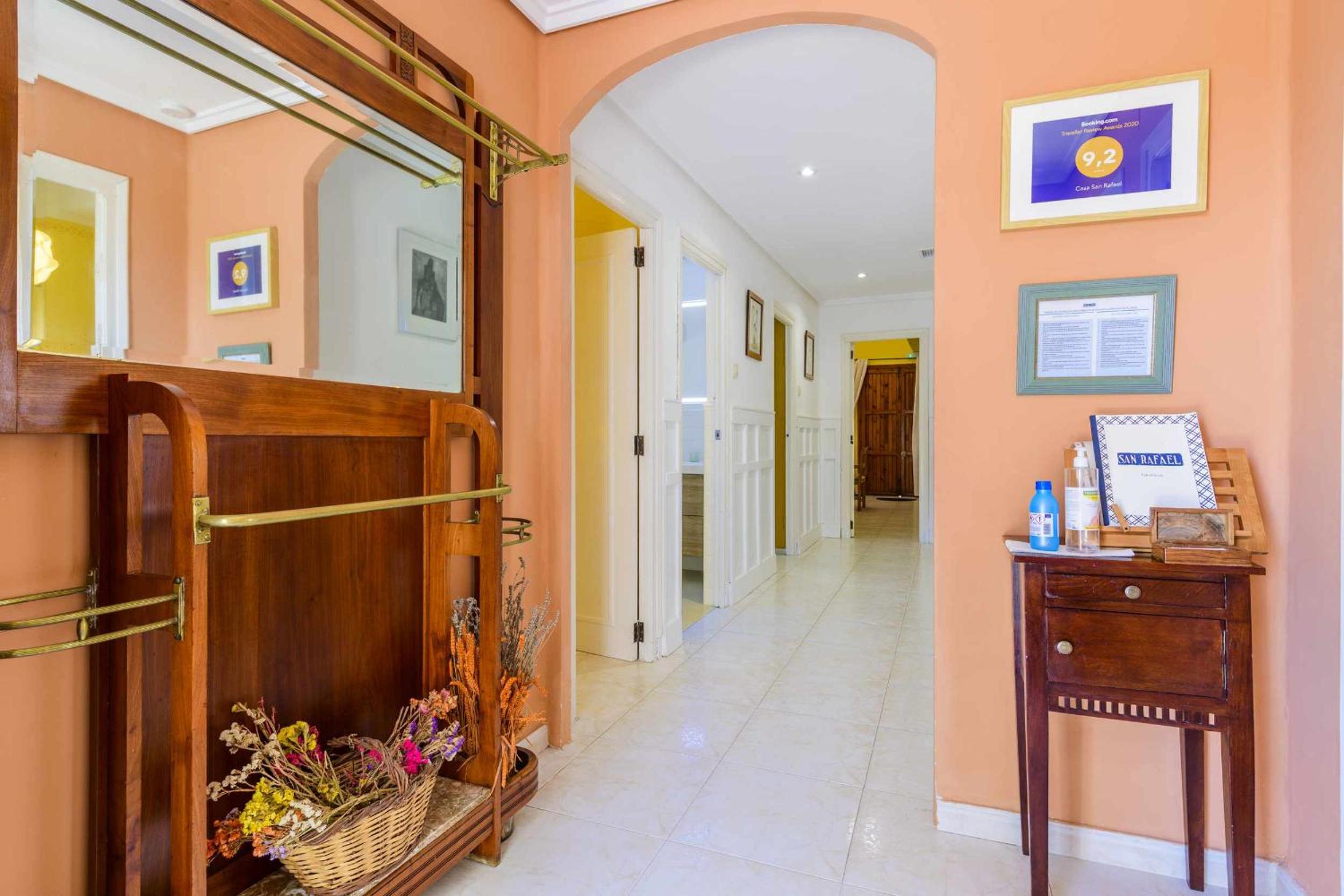 Casa San Rafael, magnífico chalet con gran jardín photo 2
