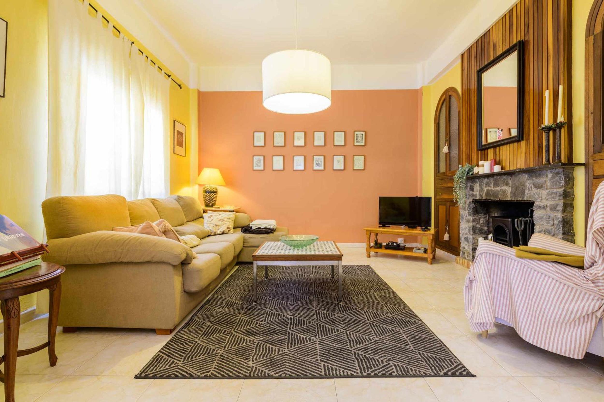 Casa San Rafael, magnífico chalet con gran jardín