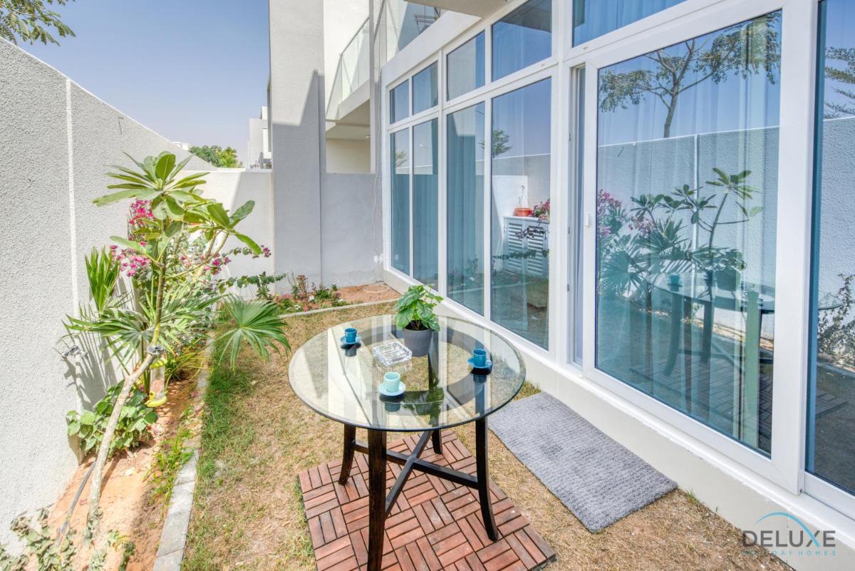 Affluent 3BR Townhouse at DAMAC Hills 2, Dubailand by Deluxe Holiday Homes