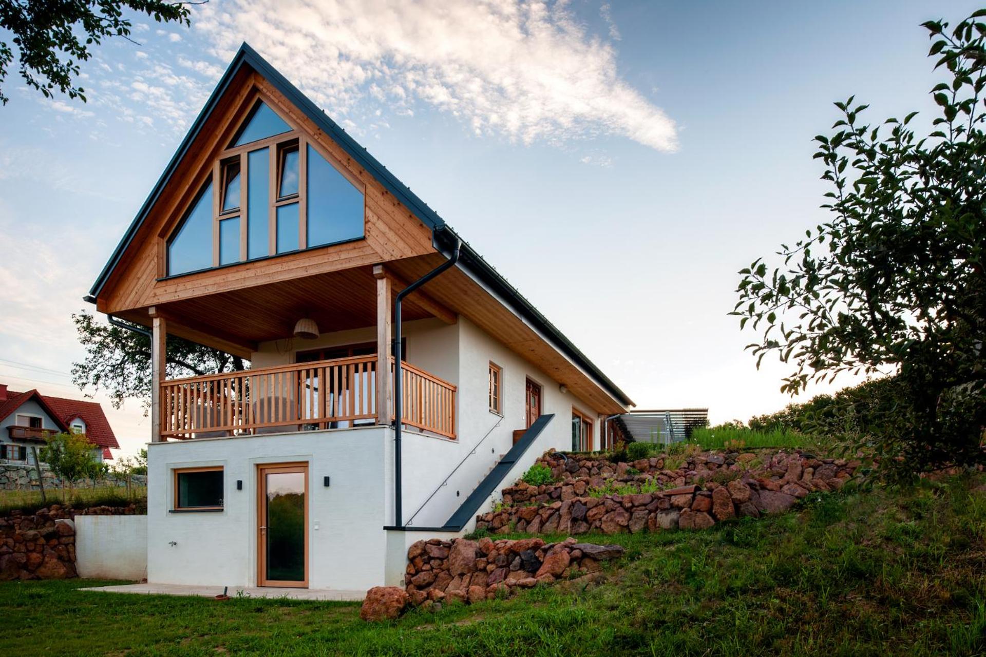 Ferienhaus mit privaten Schwimmteich und Sauna