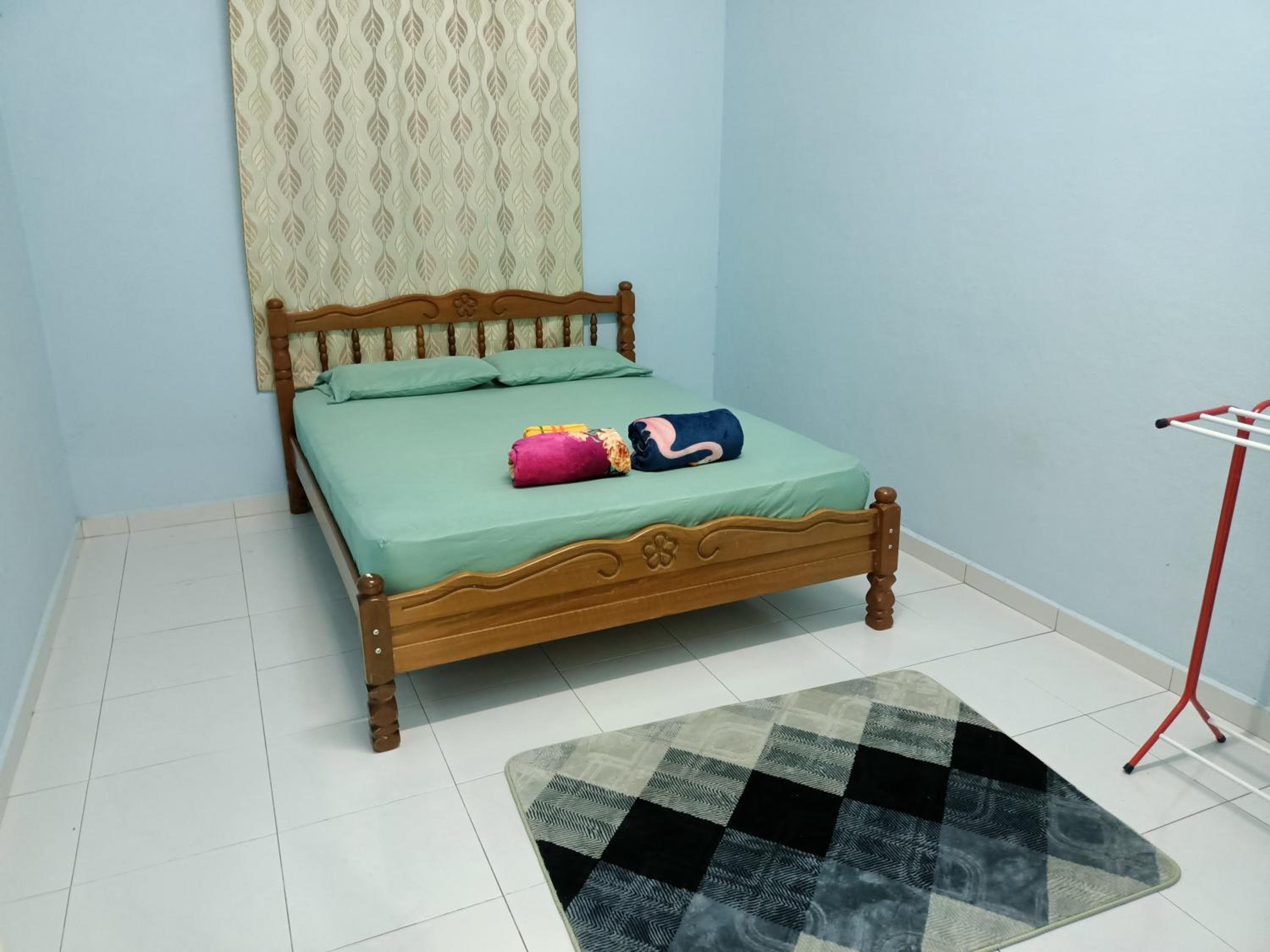 Ummi's Homestay Kuala Besut view 5