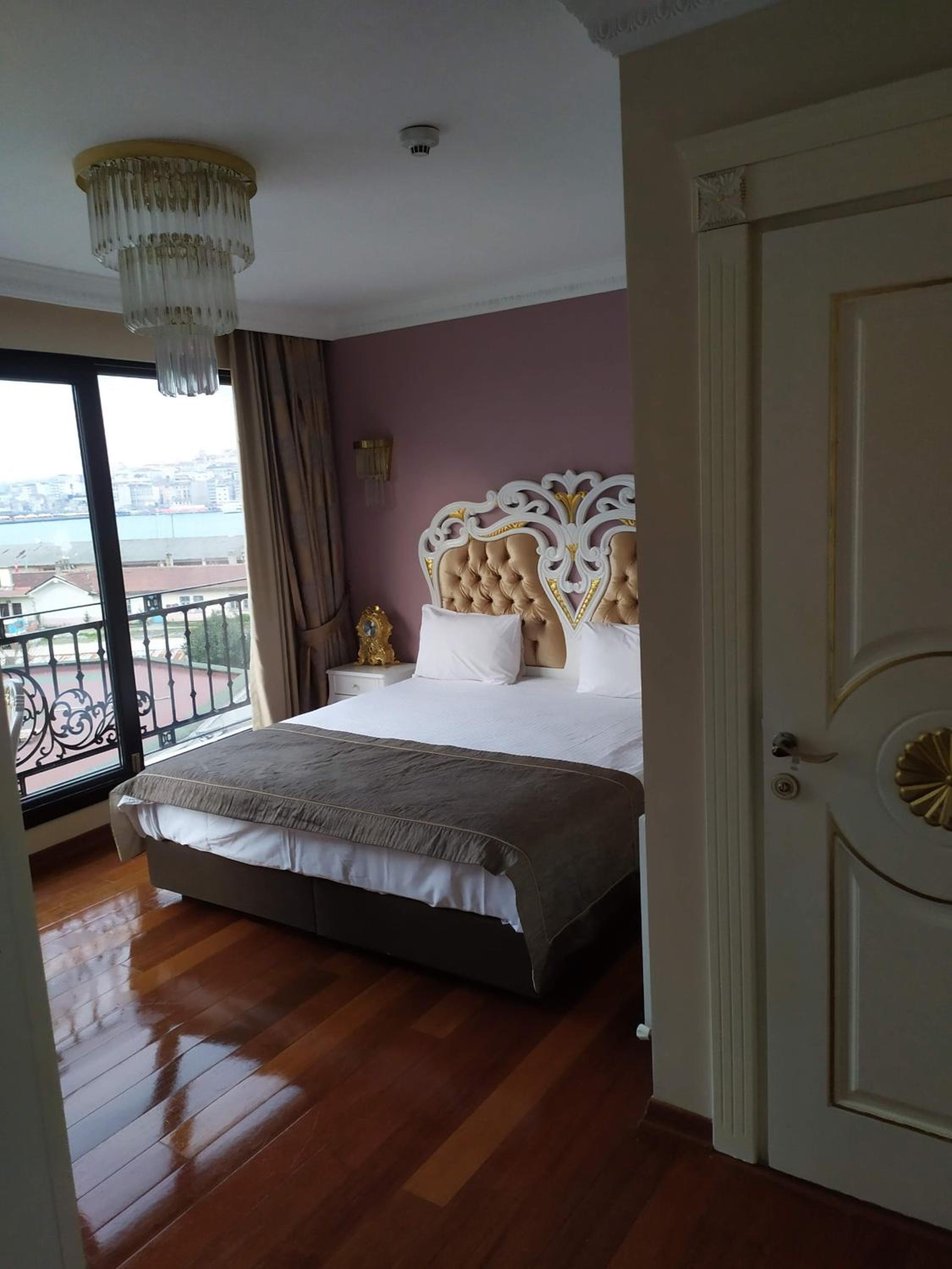 Gulhane Garden Hotel - Image 27