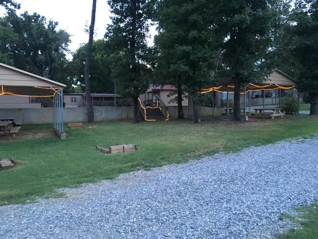 Anglers Hideaway Cabins view 5