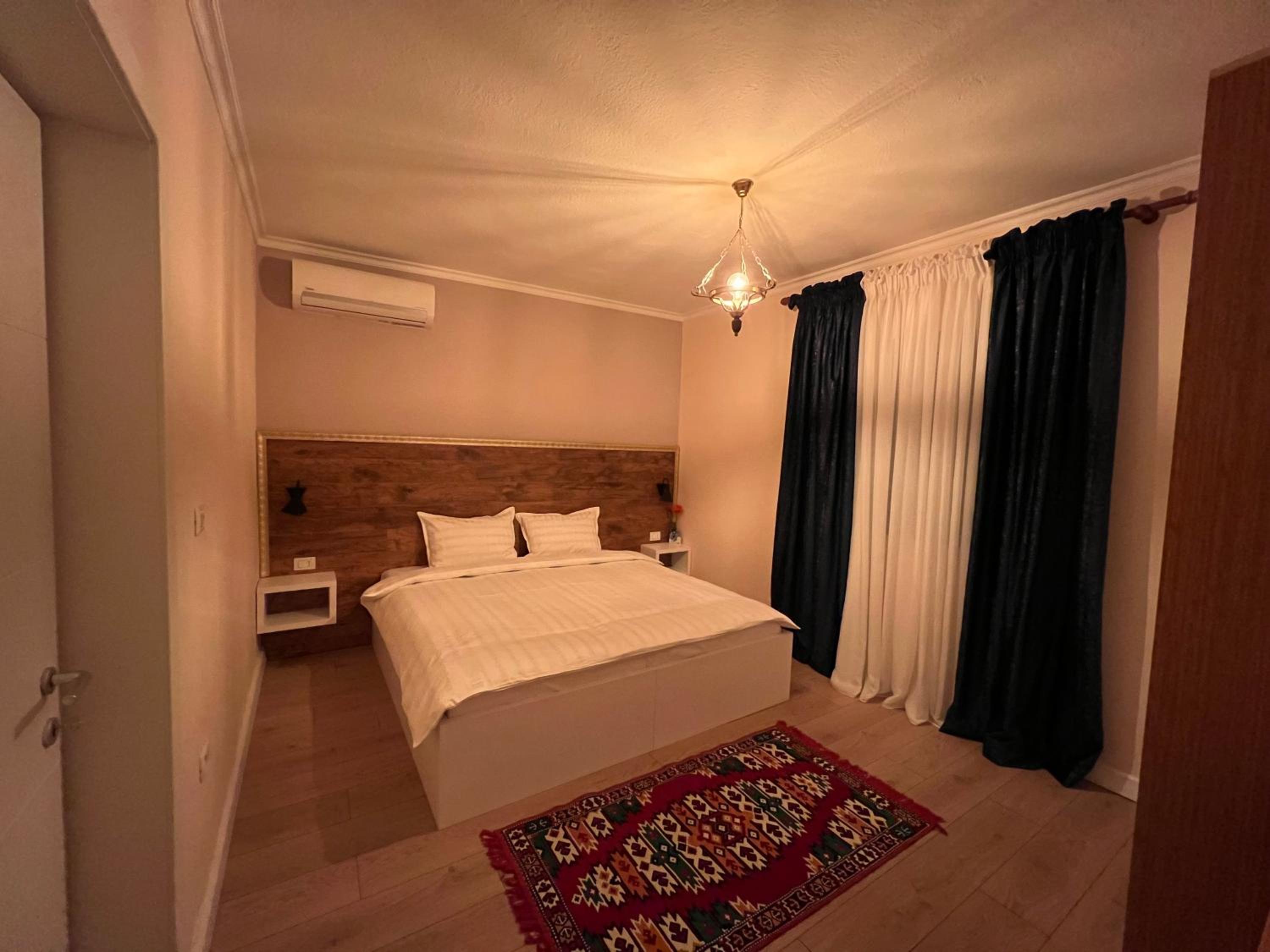 Chestnut Yard Villa