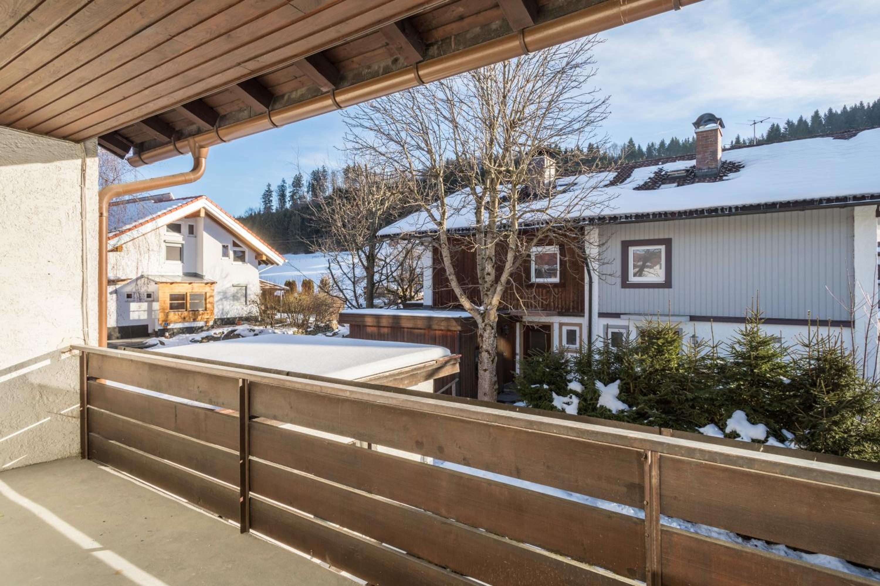 Allgäu Ferienhaus 5 Apartments mit Sauna,Balkon, Garten und Privatparkplatz