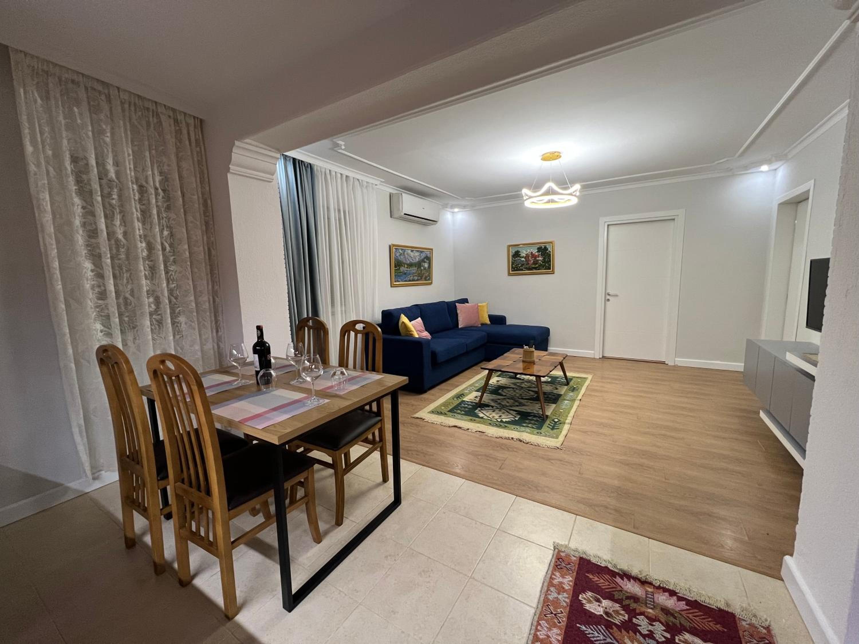 Chestnut Yard Villa