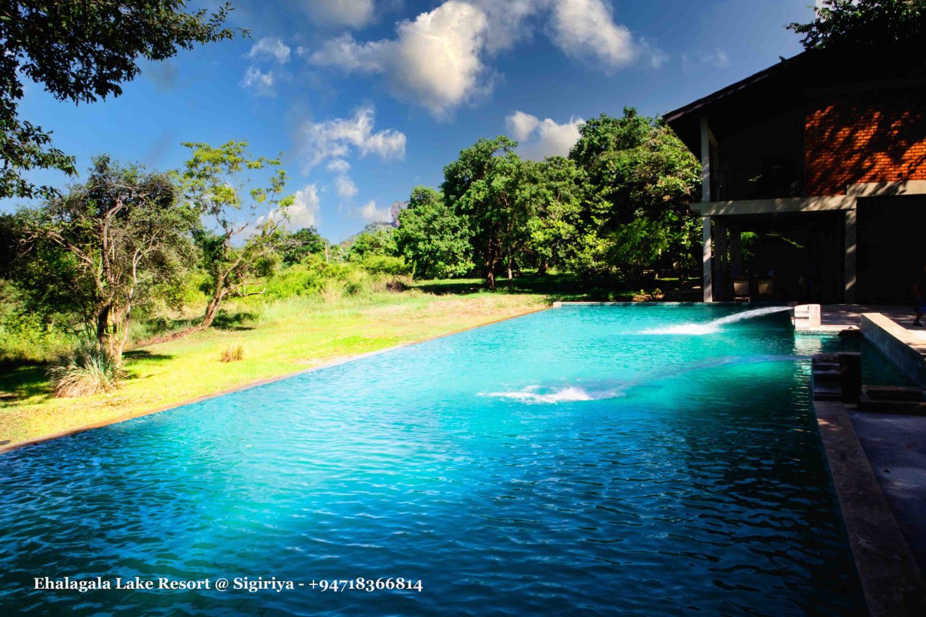 Ehalagala Lake Resort