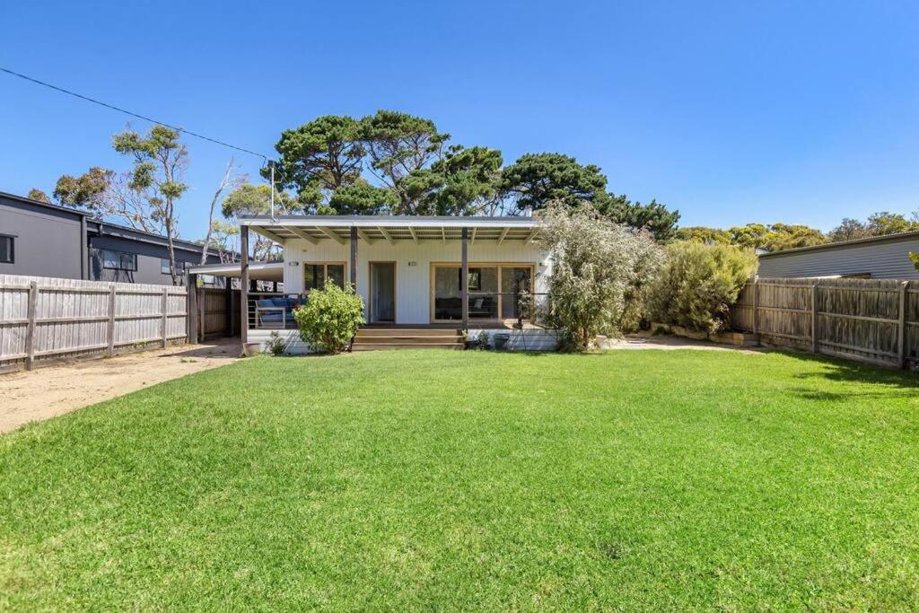 Everleigh - renovated, spacious beach house