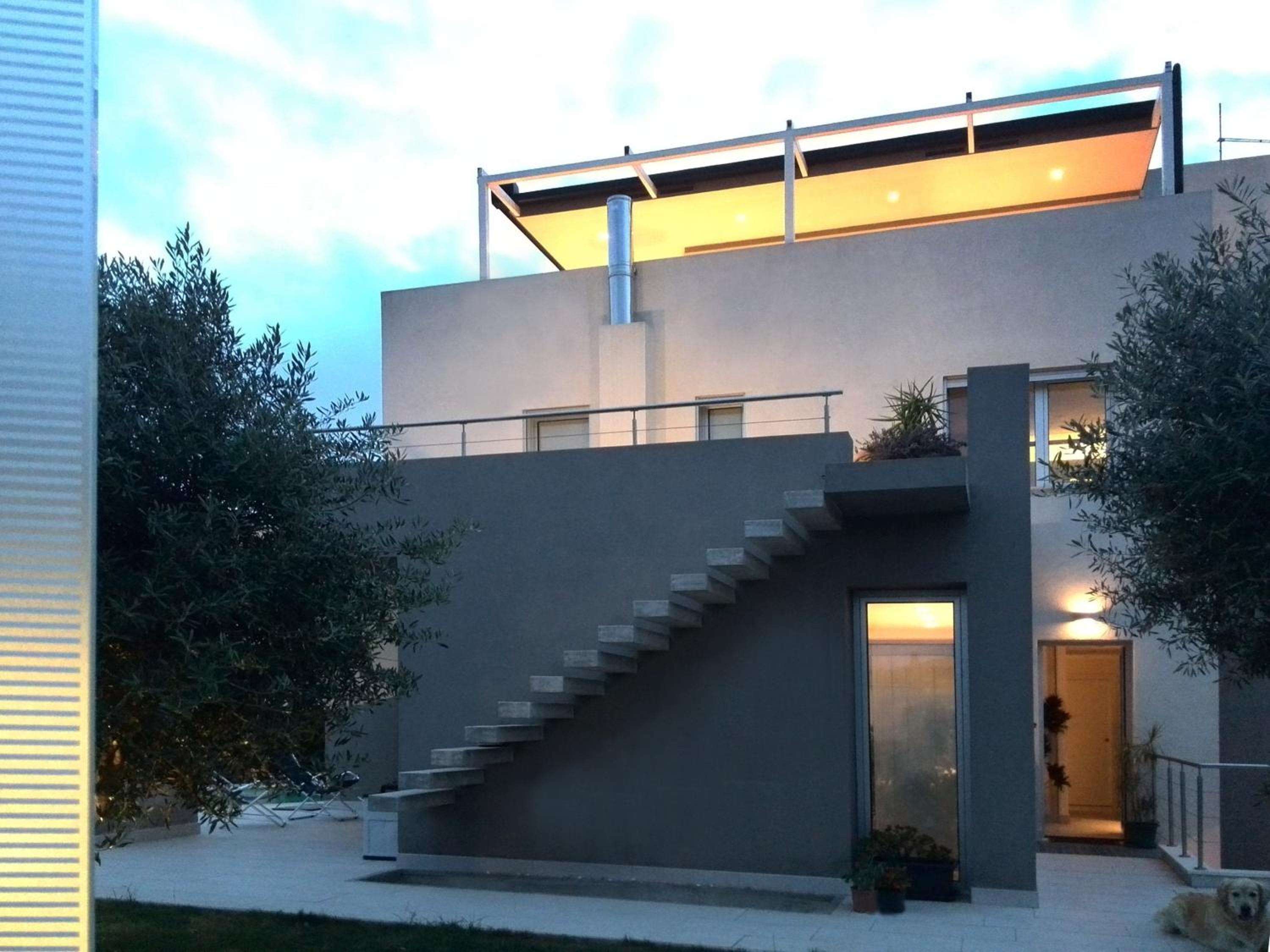 Art House Quartu - Margine Rosso