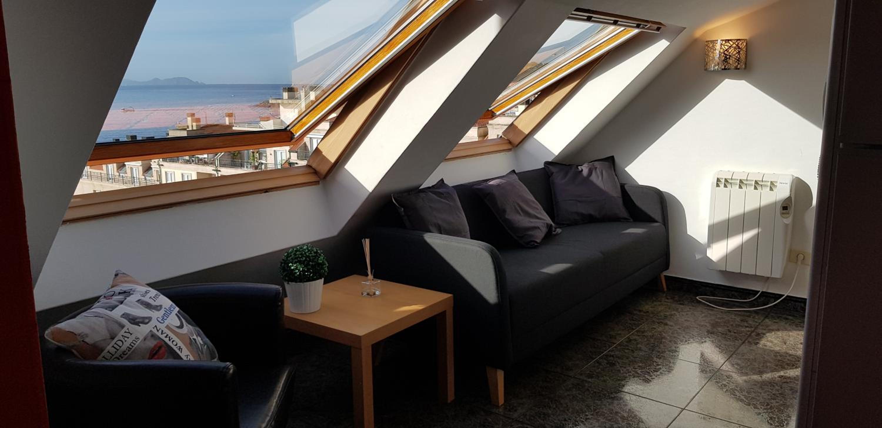 Apartamento ático en Sanxenxo a 160 m de Playa Silgar view 2