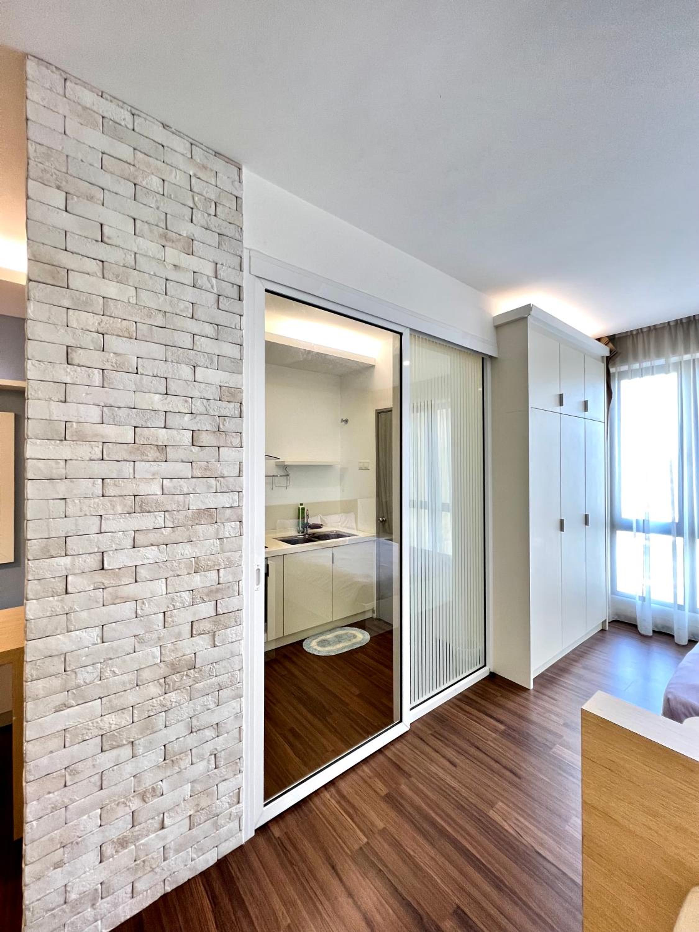 SILKSKY- Chic Studio for 2, Free Parking, Near Balakong, C180, The Mines, Serdang, Kajang photo 6