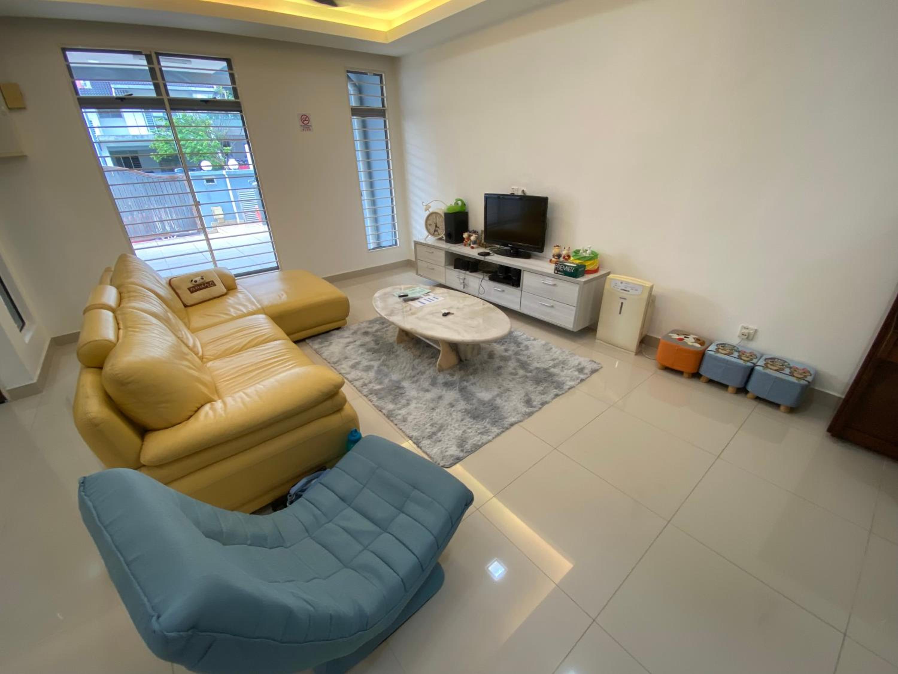 Entire Residential Home•Jia Residences Bkt Serdang沙登温暖的家 photo 5