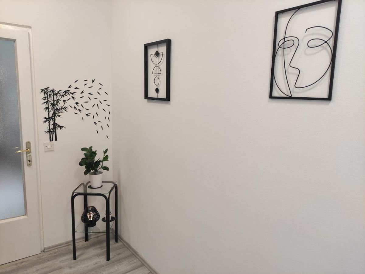 Apartman Iris s terasom view 3
